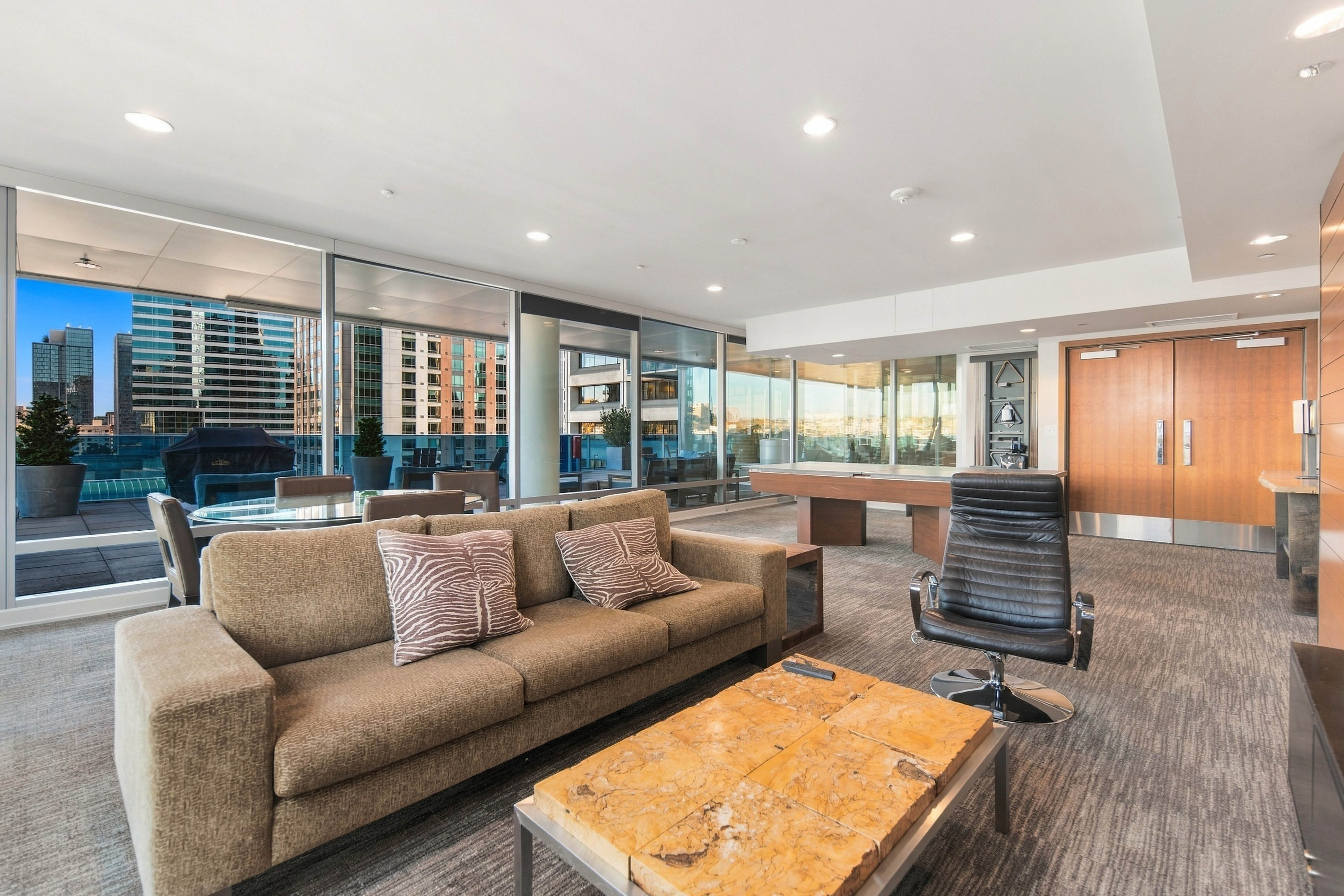  737 Olive Way Unit #2607, Seattle, WA 98101 - 物件實景