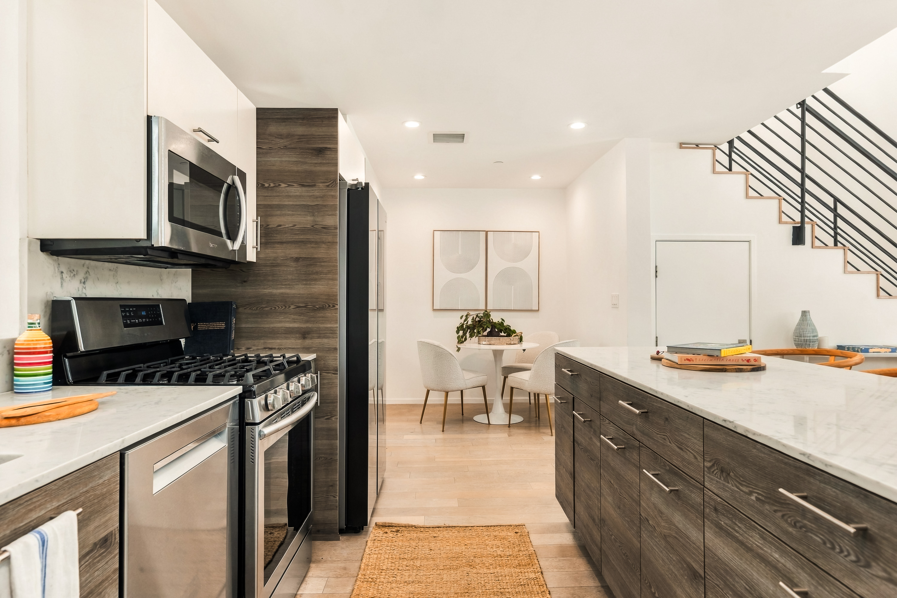  5411 West Wilshire Vista Lane, Los Angeles, CA 90019 - 物件實景