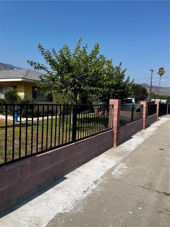 San Bernardino, California, 92407, United States, 3 Bedrooms Bedrooms, ,2 BathroomsBathrooms,Residential,For Sale,1914144