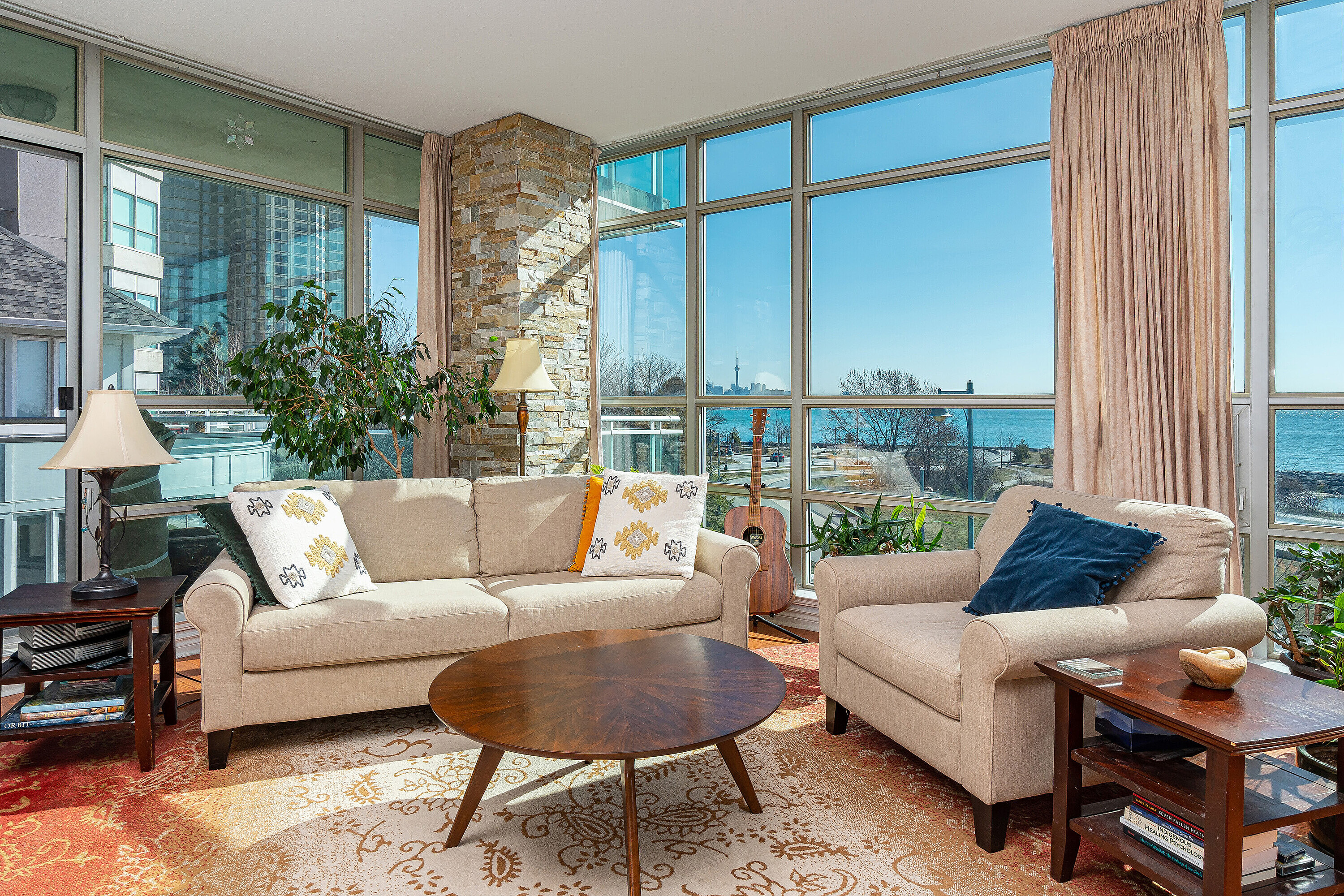  Stunning Waterfront Condo - 物件實景