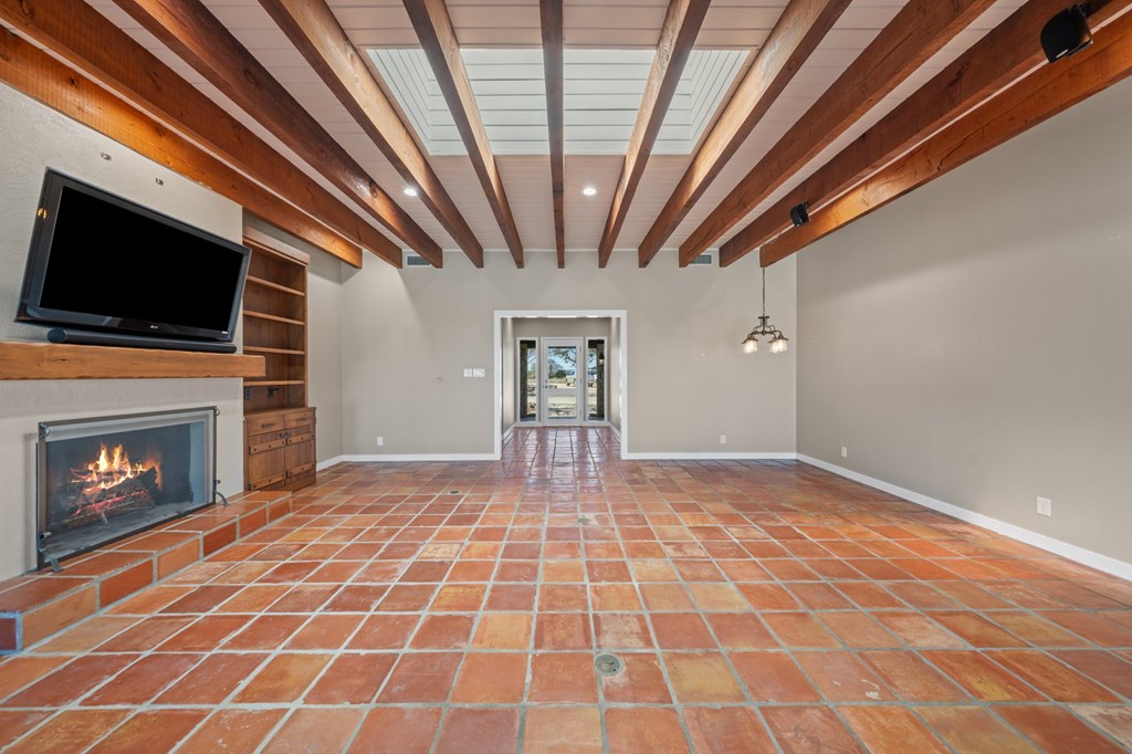 Kerrville, Texas, 78028, United States, 4 Bedrooms Bedrooms, ,5 BathroomsBathrooms,Residential,For Sale,1740072