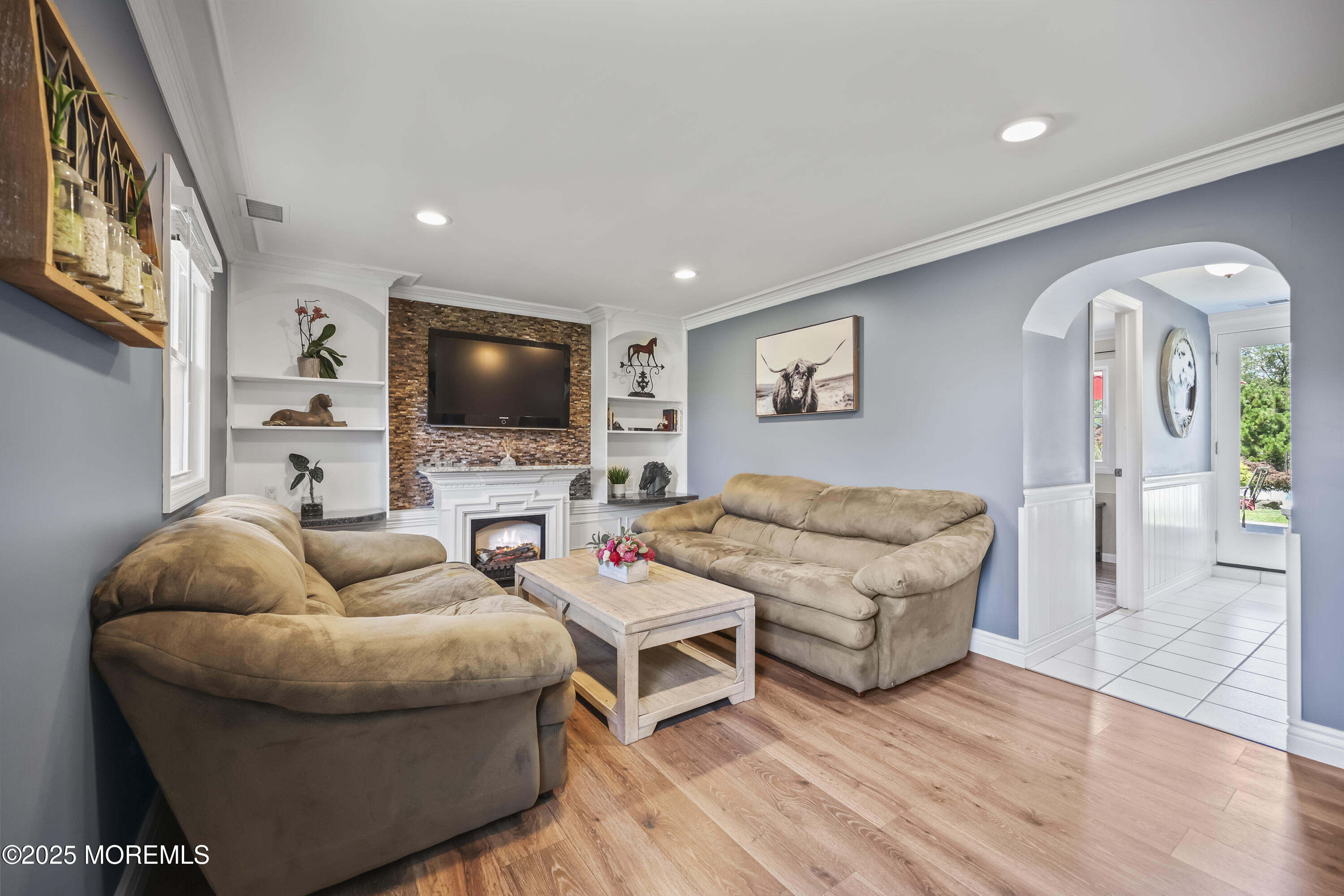 Howell, New Jersey, 07731, United States, 4 Bedrooms Bedrooms, ,2 BathroomsBathrooms,Residential,For Sale,1942279
