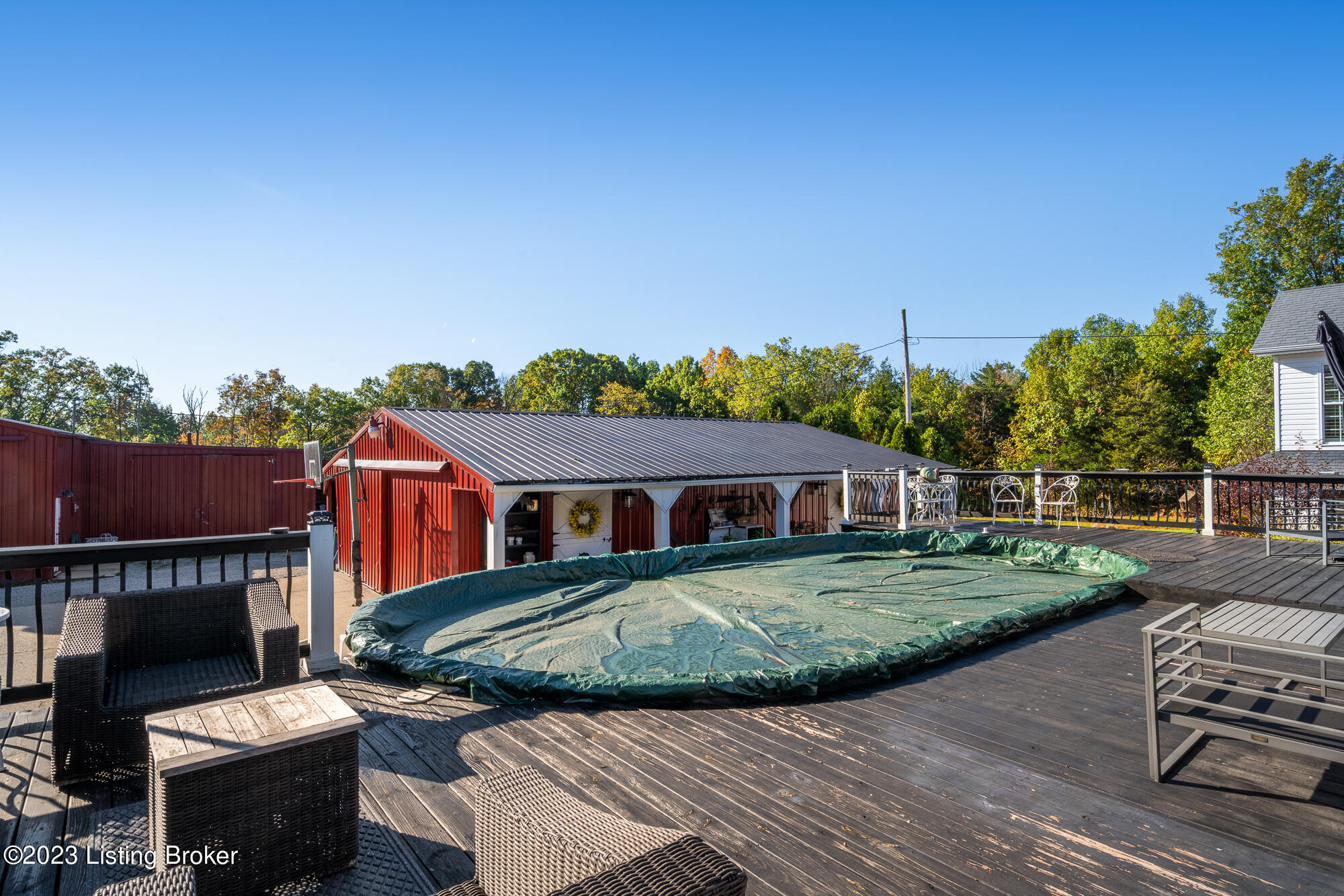 La Grange, Kentucky, 40031, United States, 5 Bedrooms Bedrooms, ,3 BathroomsBathrooms,Residential,For Sale,1793584