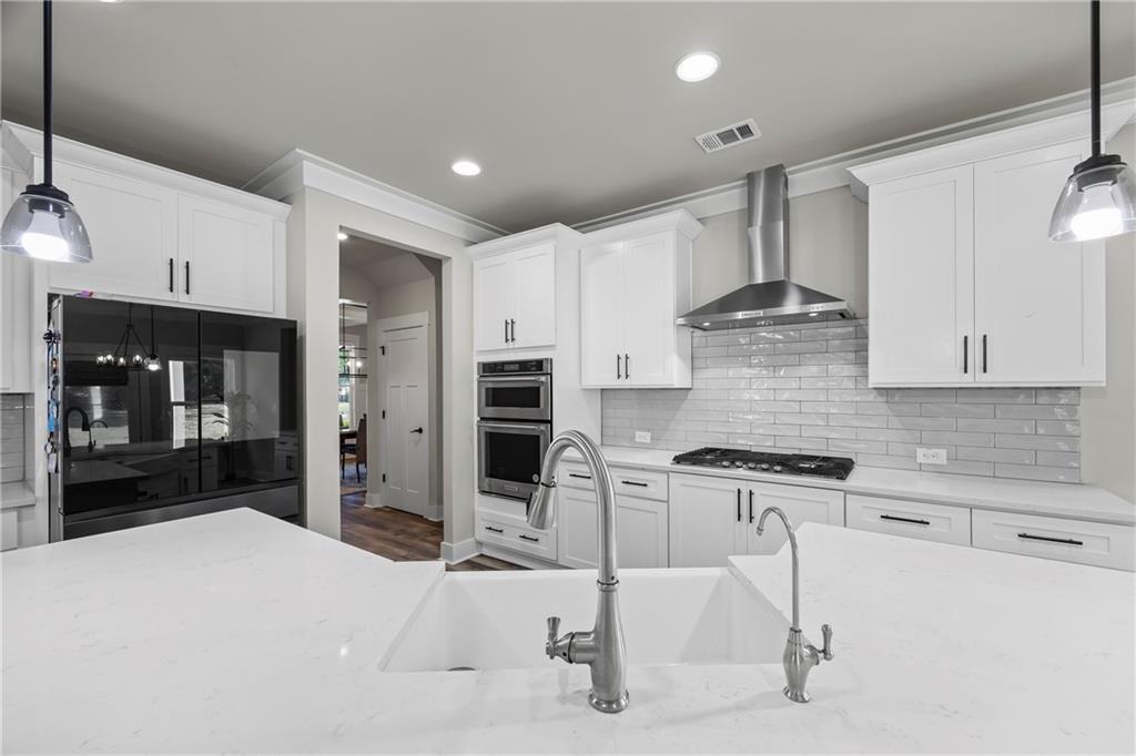 Cumming, Georgia, 30041, United States, 4 Bedrooms Bedrooms, ,5 BathroomsBathrooms,Residential,For Sale,1977263