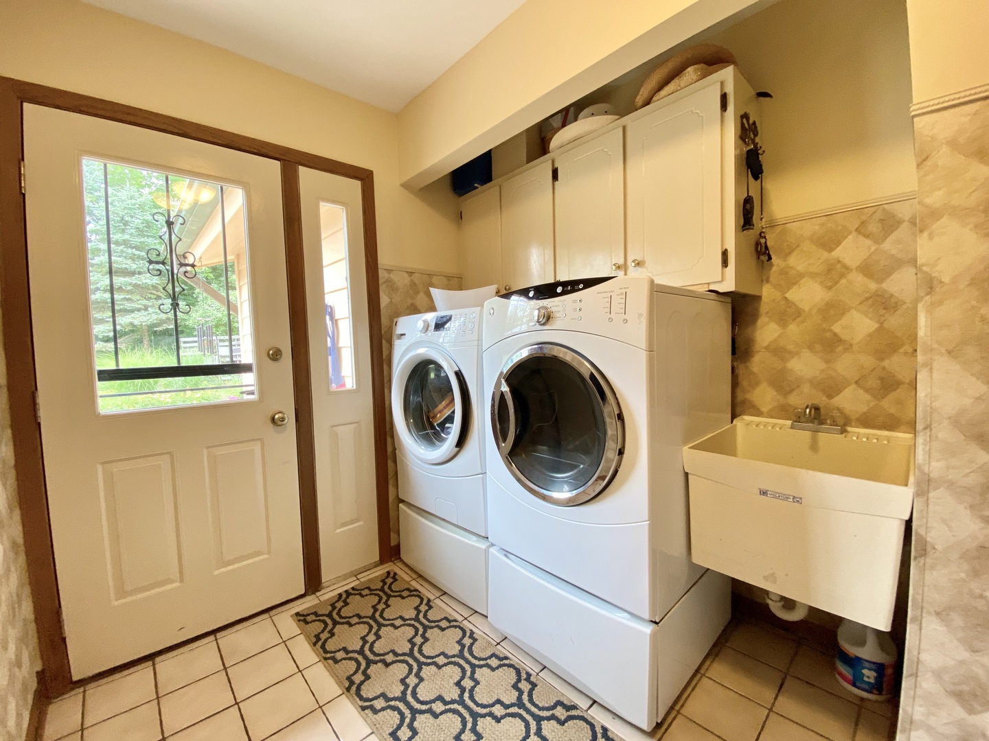 New Lenox, Illinois, 60451, United States, 5 Bedrooms Bedrooms, ,5 BathroomsBathrooms,Residential,For Sale,1920341