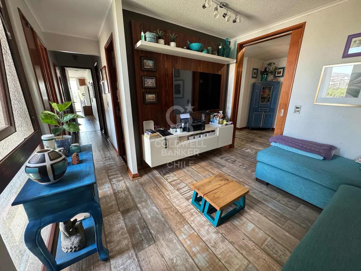 Vitacura, Chile, 3 Bedrooms Bedrooms, ,4 BathroomsBathrooms,Residential,For Sale,1827664