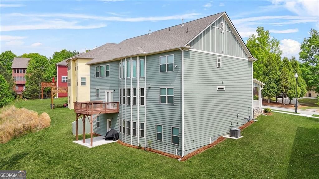 Lithia Springs, Georgia, 30122, United States, 5 Bedrooms Bedrooms, ,4 BathroomsBathrooms,Residential,For Sale,2006565