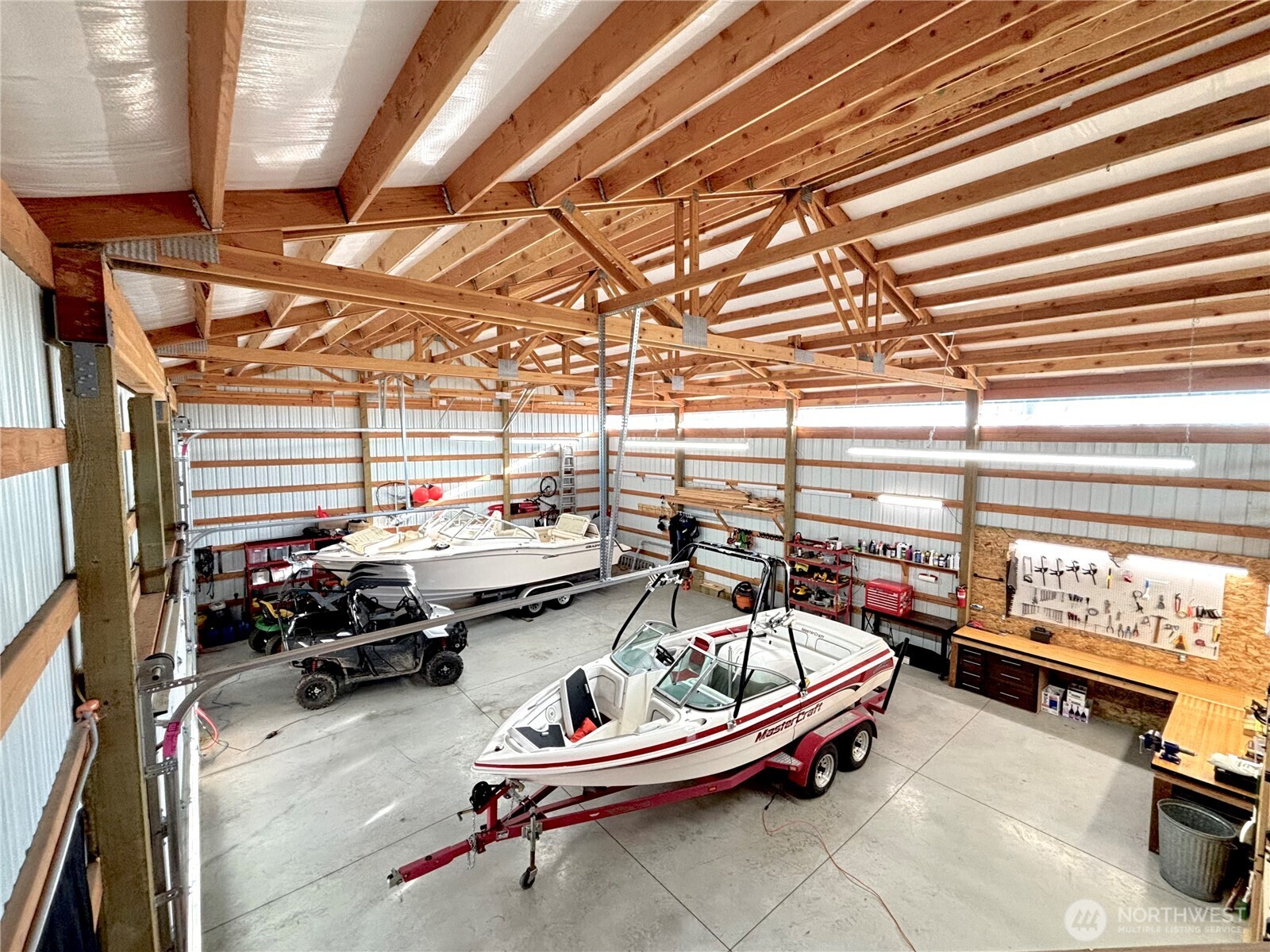 Moses Lake, Washington, 98837, United States, 3 Bedrooms Bedrooms, ,2 BathroomsBathrooms,Residential,For Sale,1876419