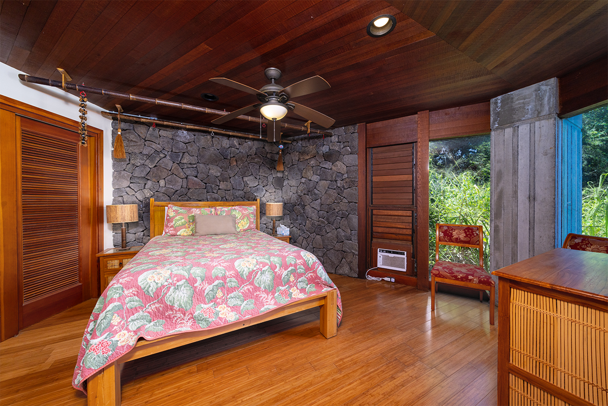 Ookala, Hawaii, 96774, United States, 3 Bedrooms Bedrooms, ,3 BathroomsBathrooms,Residential,For Sale,1966843