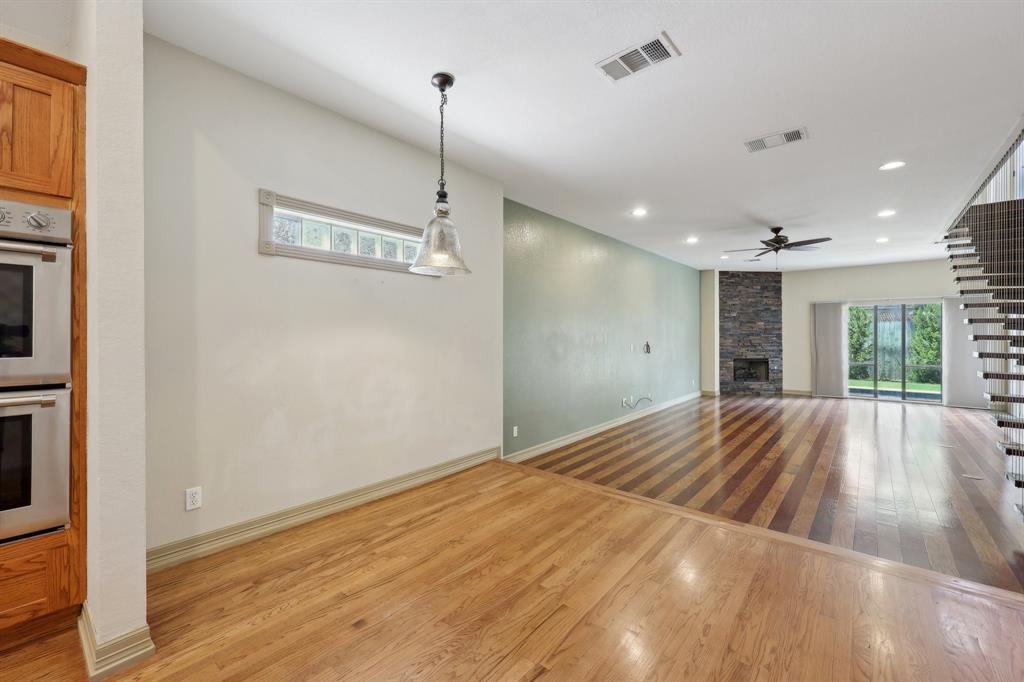 Fort Worth, Texas, 76107, United States, 5 Bedrooms Bedrooms, ,3 BathroomsBathrooms,Residential,For Sale,1915369