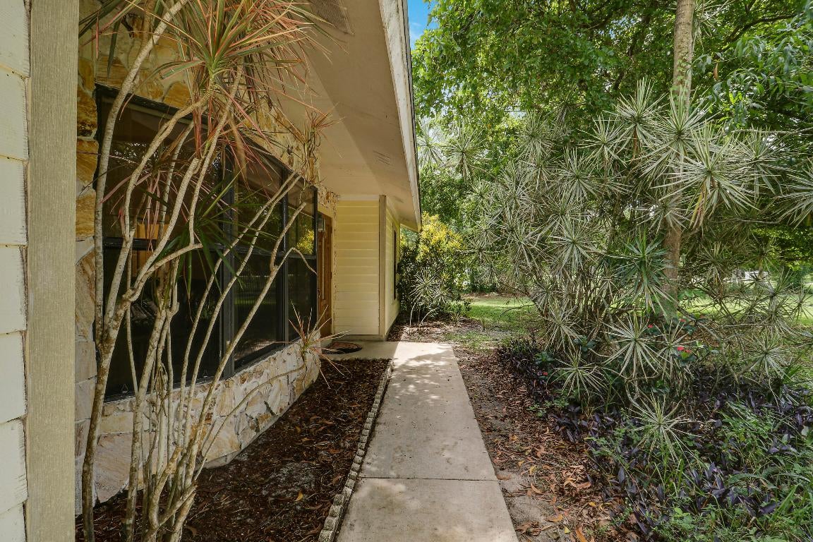 Jupiter, Florida, 33478, United States, 3 Bedrooms Bedrooms, ,2 BathroomsBathrooms,Residential,For Sale,1980938