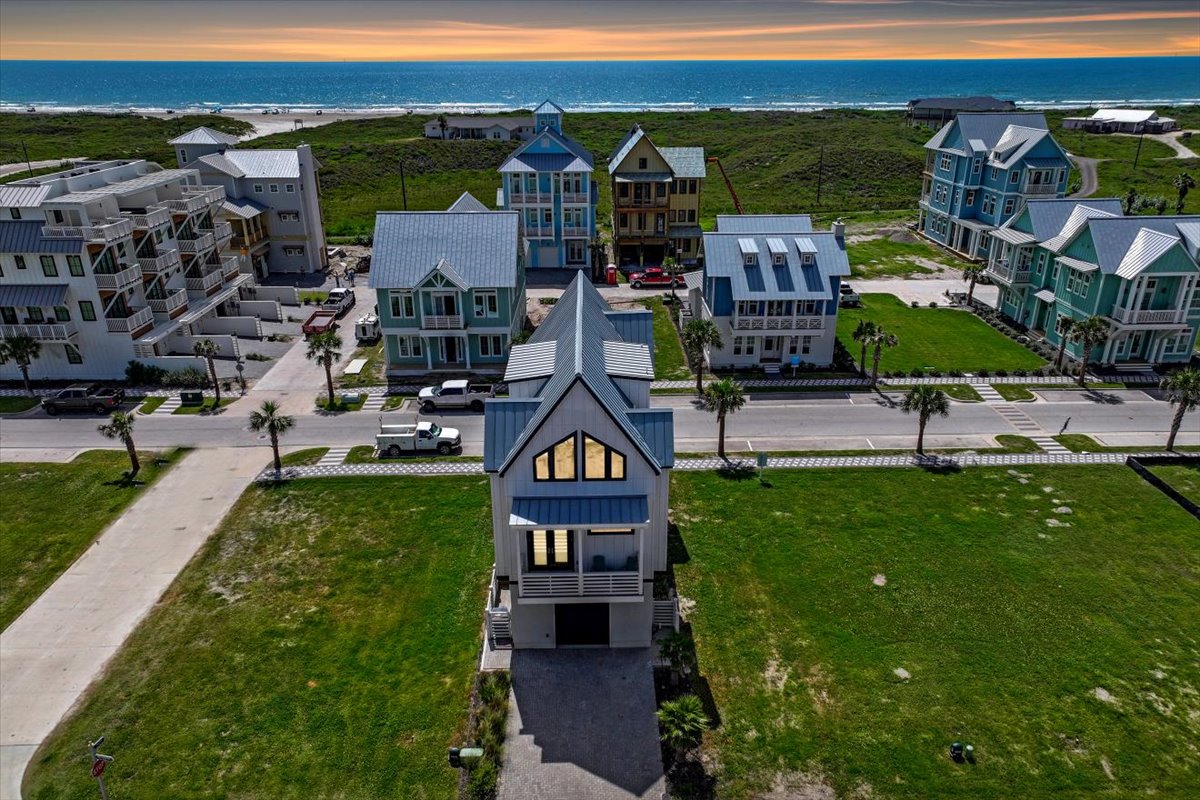 Port Aransas, Texas, 78373, United States, 3 Bedrooms Bedrooms, ,3 BathroomsBathrooms,Residential,For Sale,1979271