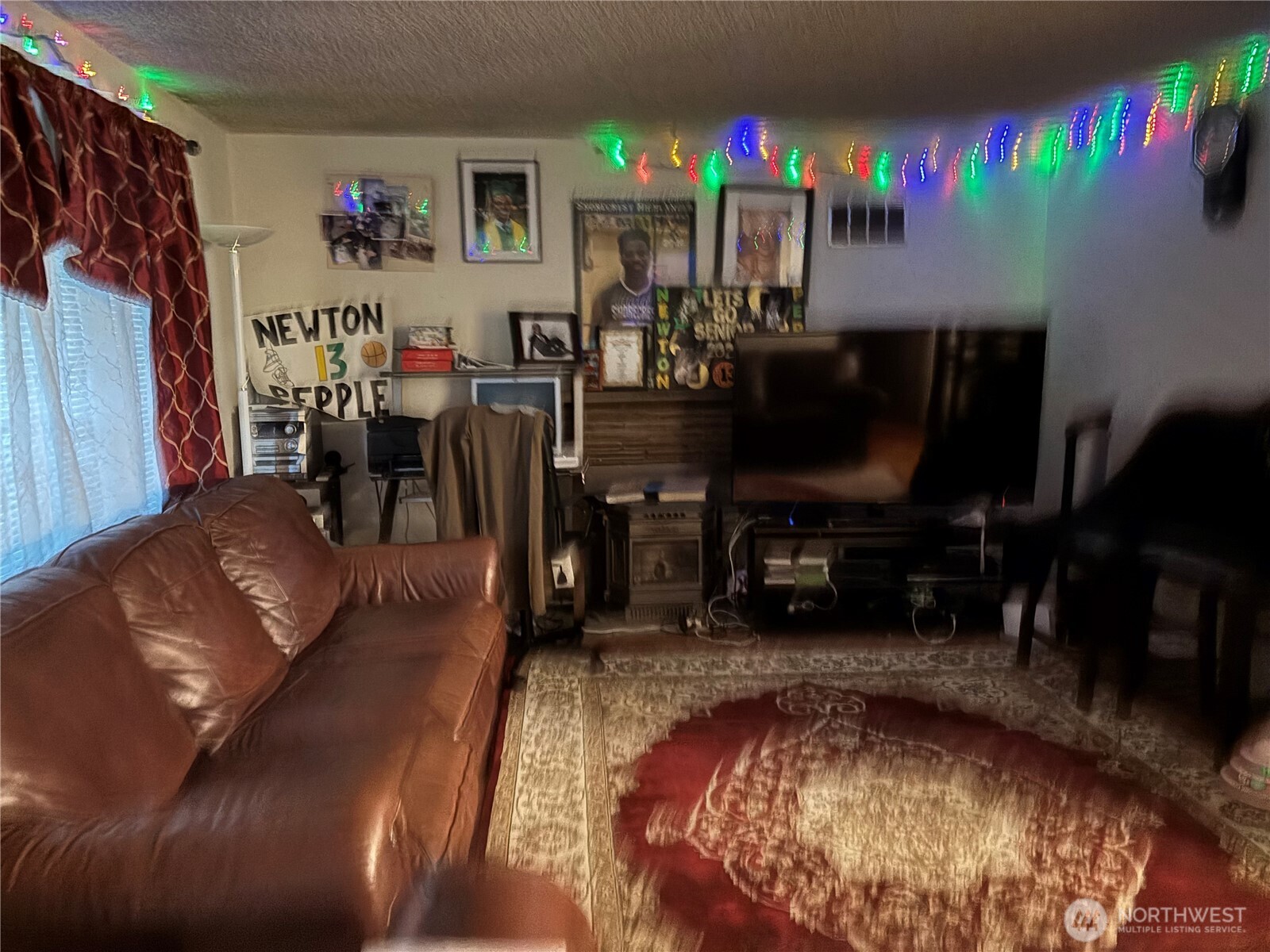 Shoreline, Washington, 89155, United States, 4 Bedrooms Bedrooms, ,2 BathroomsBathrooms,Residential,For Sale,1979502