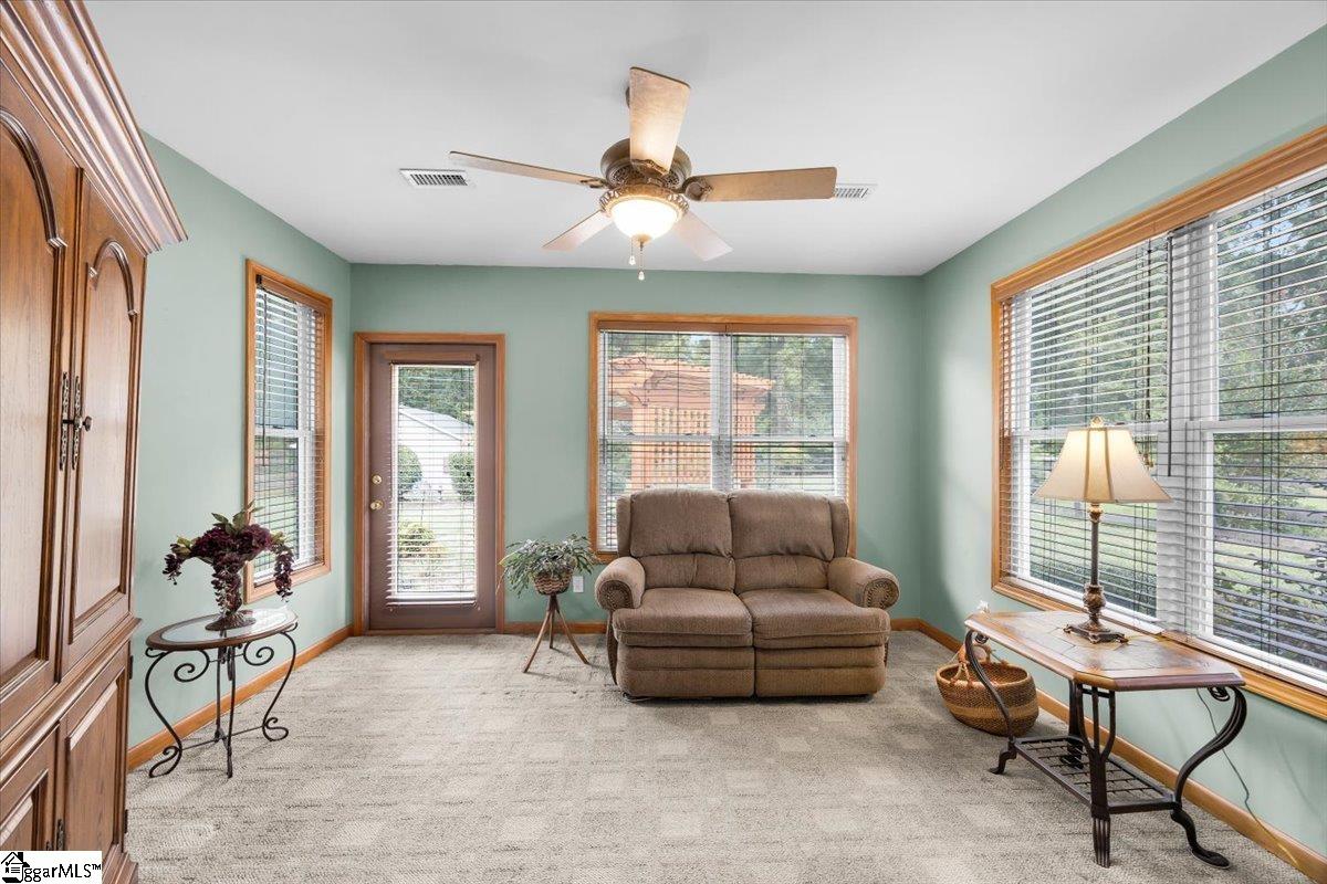 Greenville, South Carolina, 29617, United States, 4 Bedrooms Bedrooms, ,3 BathroomsBathrooms,Residential,For Sale,1955283