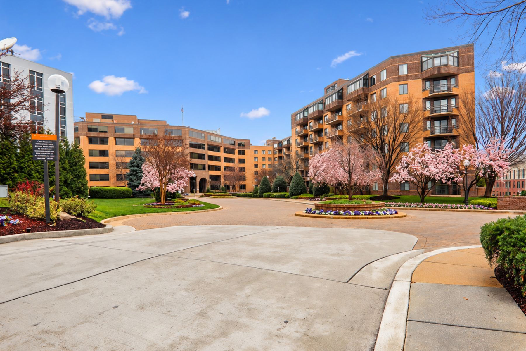  2111 Wisconsin Avenue NW, Washington, DC, 20007 - 物件實景