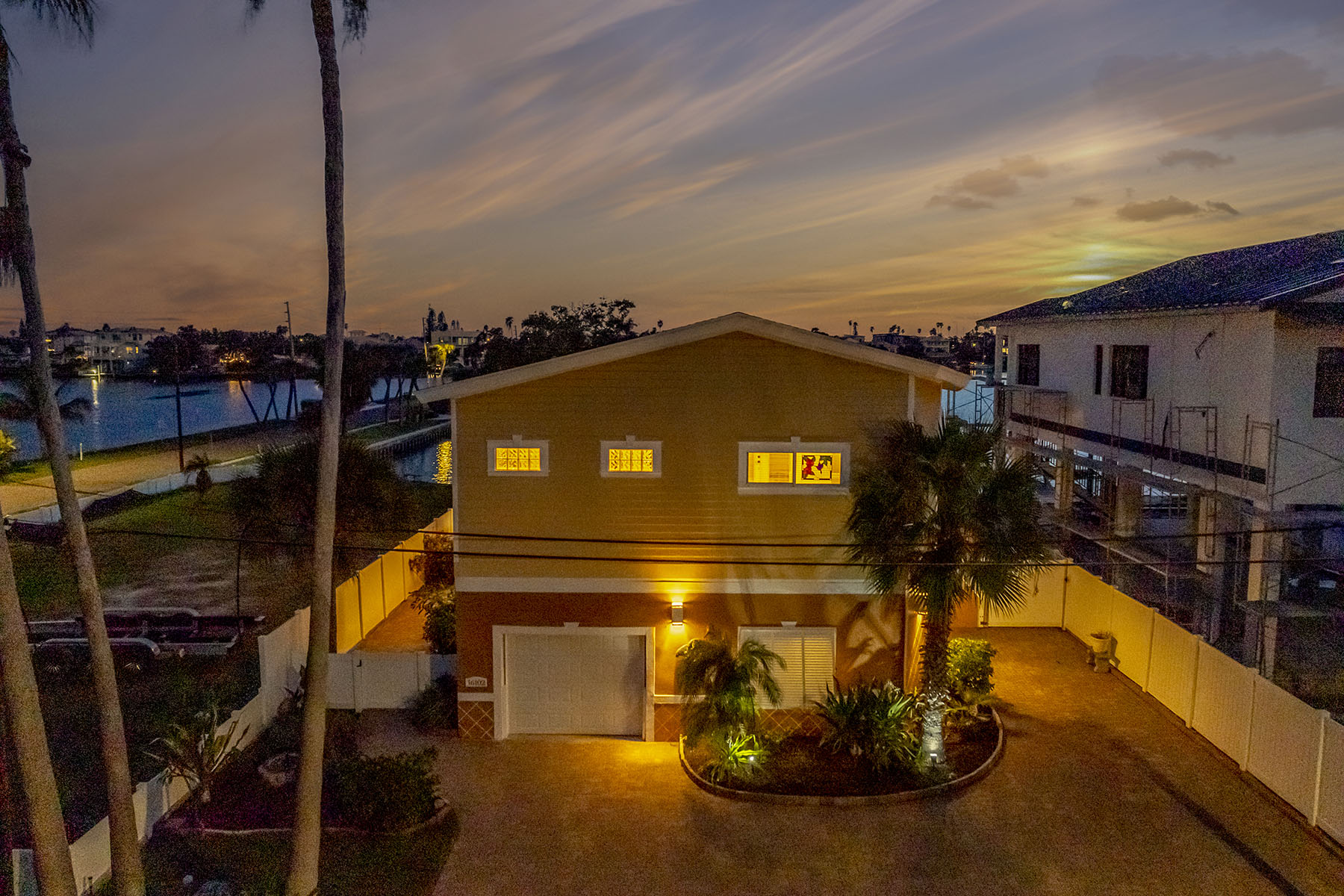  REDINGTON BEACH HOMES - 物件實景