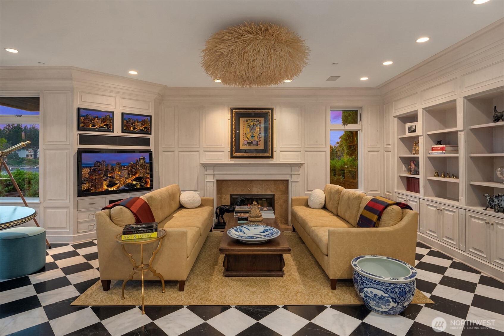 Bellevue, Washington, 98004, United States, 3 Bedrooms Bedrooms, ,4 BathroomsBathrooms,Residential,For Sale,1856686