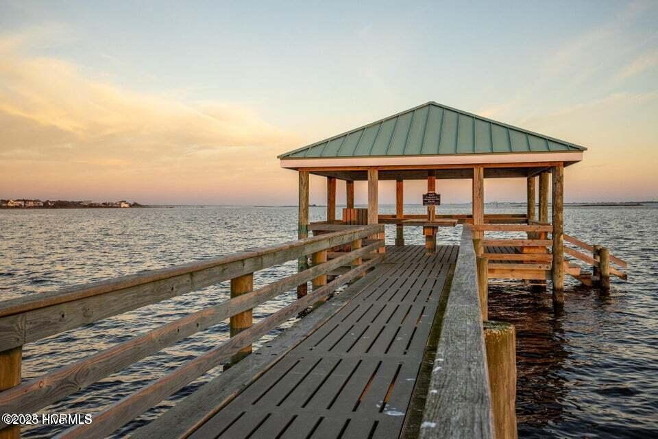 Newport, North Carolina, 28570, United States, 5 Bedrooms Bedrooms, ,7 BathroomsBathrooms,Residential,For Sale,1856837