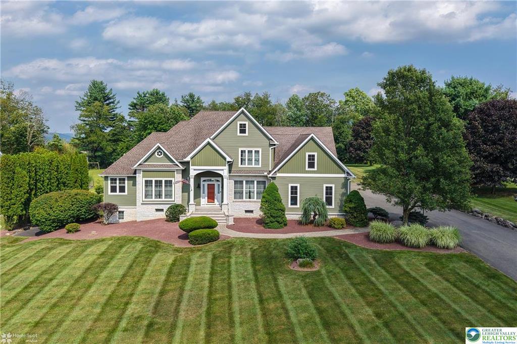 Stroudsburg, Pennsylvania, 18360-6926, United States, 7 Bedrooms Bedrooms, ,4 BathroomsBathrooms,Residential,For Sale,1904497