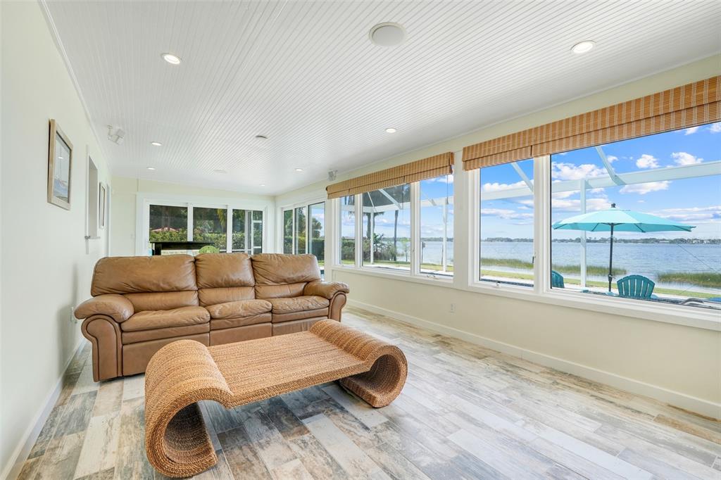 Belle Isle, Florida, 32812, United States, 4 Bedrooms Bedrooms, ,4 BathroomsBathrooms,Residential,For Sale,1795012