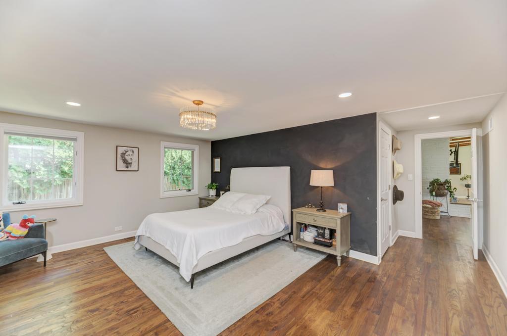 Bensenville, Illinois, 60106, United States, 4 Bedrooms Bedrooms, ,3 BathroomsBathrooms,Residential,For Sale,1910503