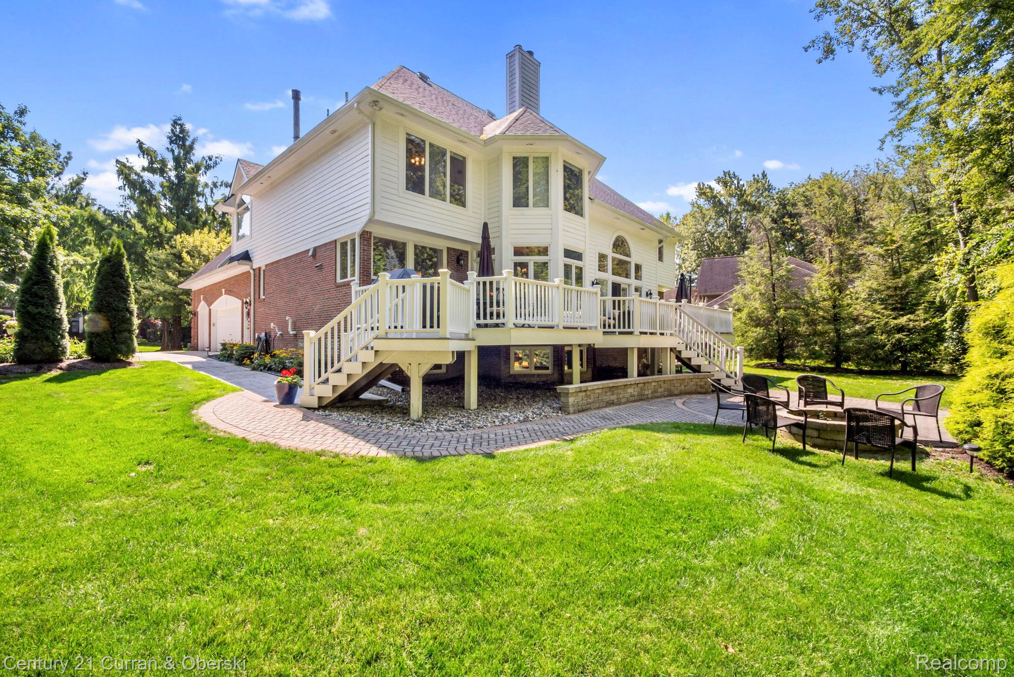 Novi, Michigan, 48374, United States, 4 Bedrooms Bedrooms, ,6 BathroomsBathrooms,Residential,For Sale,1914653