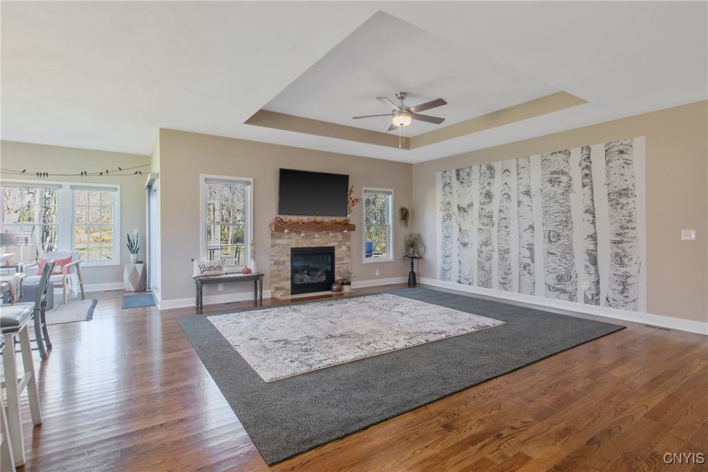 Liverpool, New York, 13090, United States, 3 Bedrooms Bedrooms, ,2 BathroomsBathrooms,Residential,For Sale,1972941