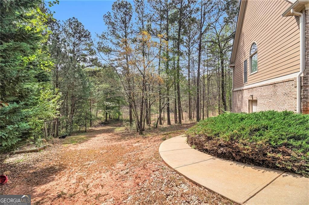 Douglasville, Georgia, 30135, United States, 5 Bedrooms Bedrooms, ,4 BathroomsBathrooms,Residential,For Sale,1886853