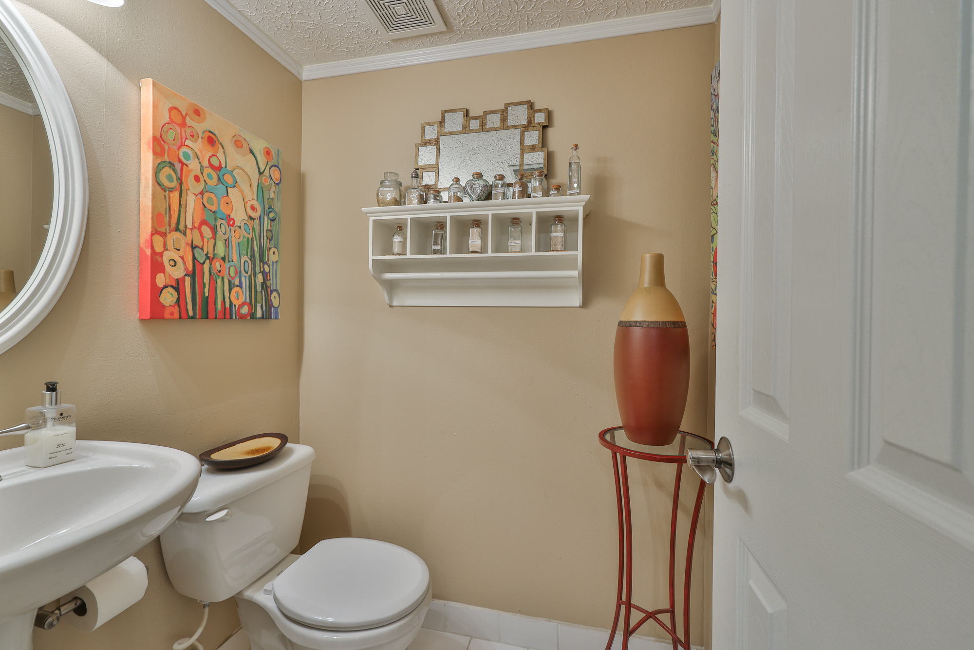 Tampa, Florida, 33629, United States, 2 Bedrooms Bedrooms, ,3 BathroomsBathrooms,Residential,For Sale,1981807