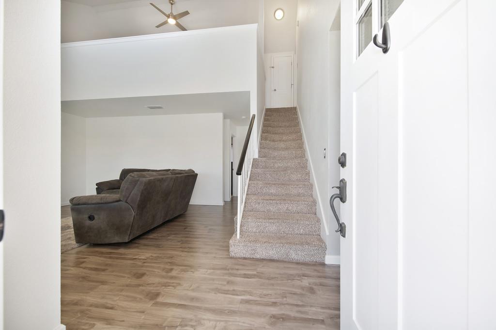 Roseville, California, 95747, United States, 3 Bedrooms Bedrooms, ,2 BathroomsBathrooms,Residential,For Sale,1907474