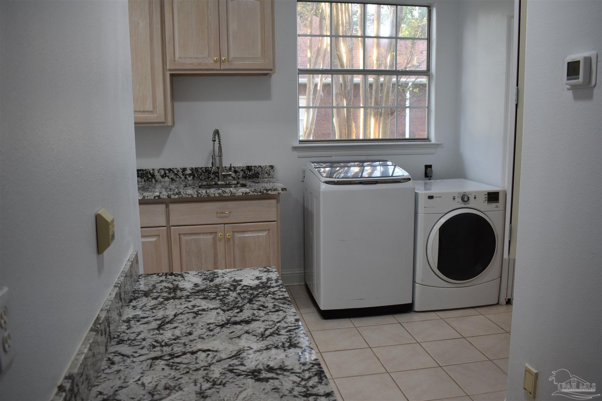 Pace, Florida, 32571, United States, 4 Bedrooms Bedrooms, ,3 BathroomsBathrooms,Residential,For Sale,1933093