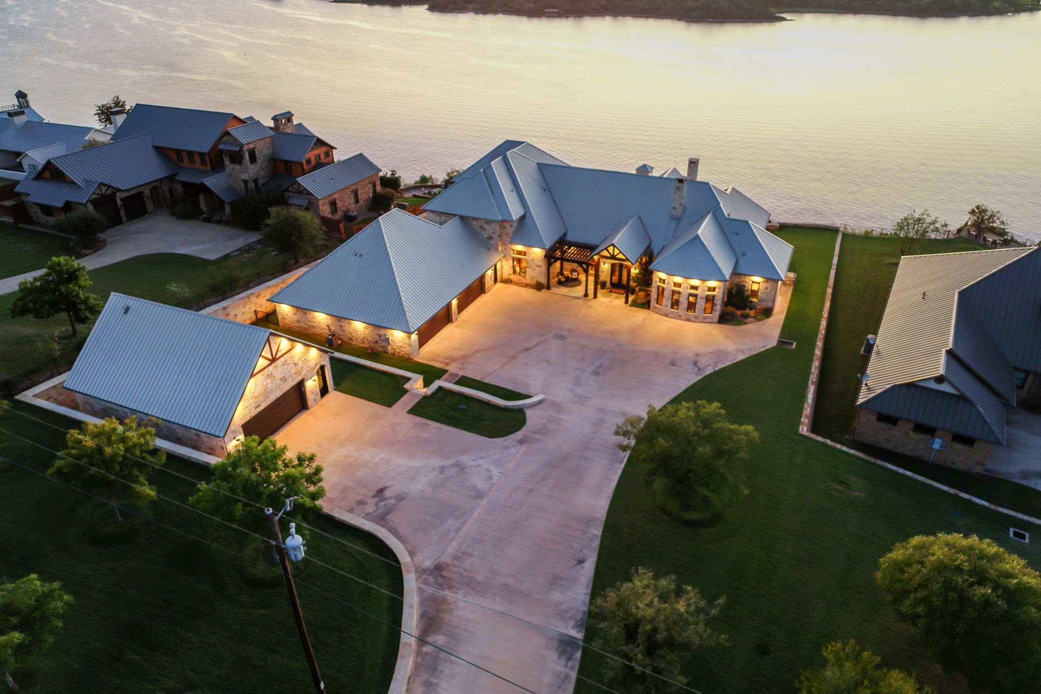Possum Kingdom Lake, Texas, 76449, United States, 7 Bedrooms Bedrooms, ,6 BathroomsBathrooms,Residential,For Sale,2000867
