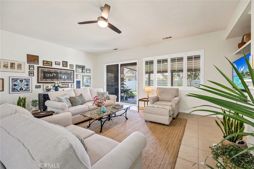 Hemet, California, 92545, United States, 2 Bedrooms Bedrooms, ,3 BathroomsBathrooms,Residential,For Sale,2034070