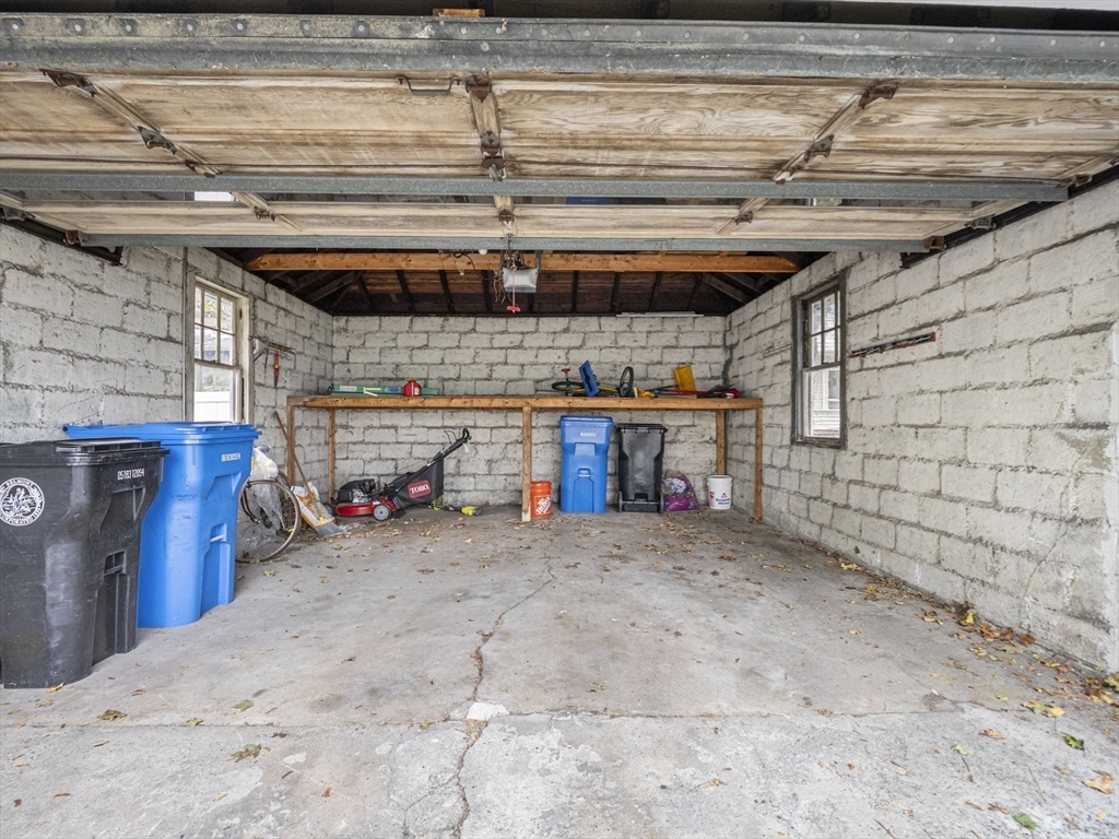 Belmont, Massachusetts, 02478, United States, 3 Bedrooms Bedrooms, ,1 BathroomBathrooms,Residential,For Sale,1988371