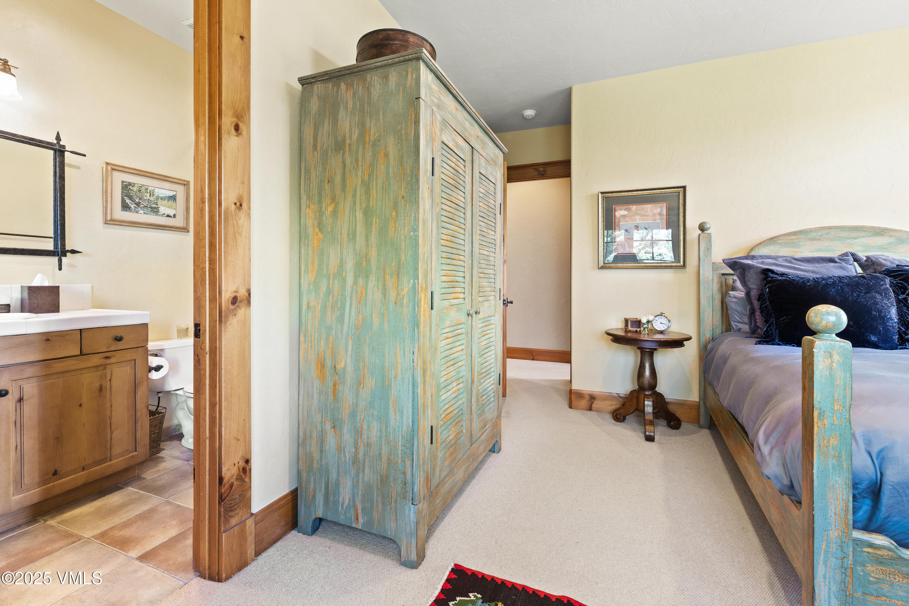 Edwards, Colorado, 81632, United States, 5 Bedrooms Bedrooms, ,6 BathroomsBathrooms,Residential,For Sale,1901108
