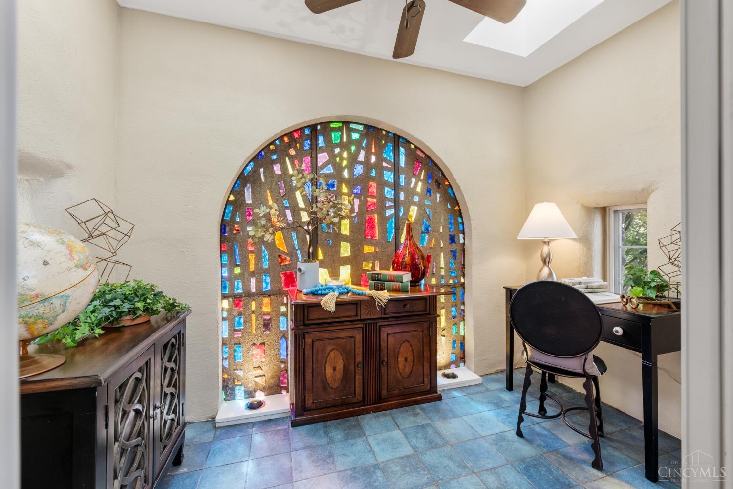 Cincinnati, Ohio, 45206, United States, 2 Bedrooms Bedrooms, ,3 BathroomsBathrooms,Residential,For Sale,1940319