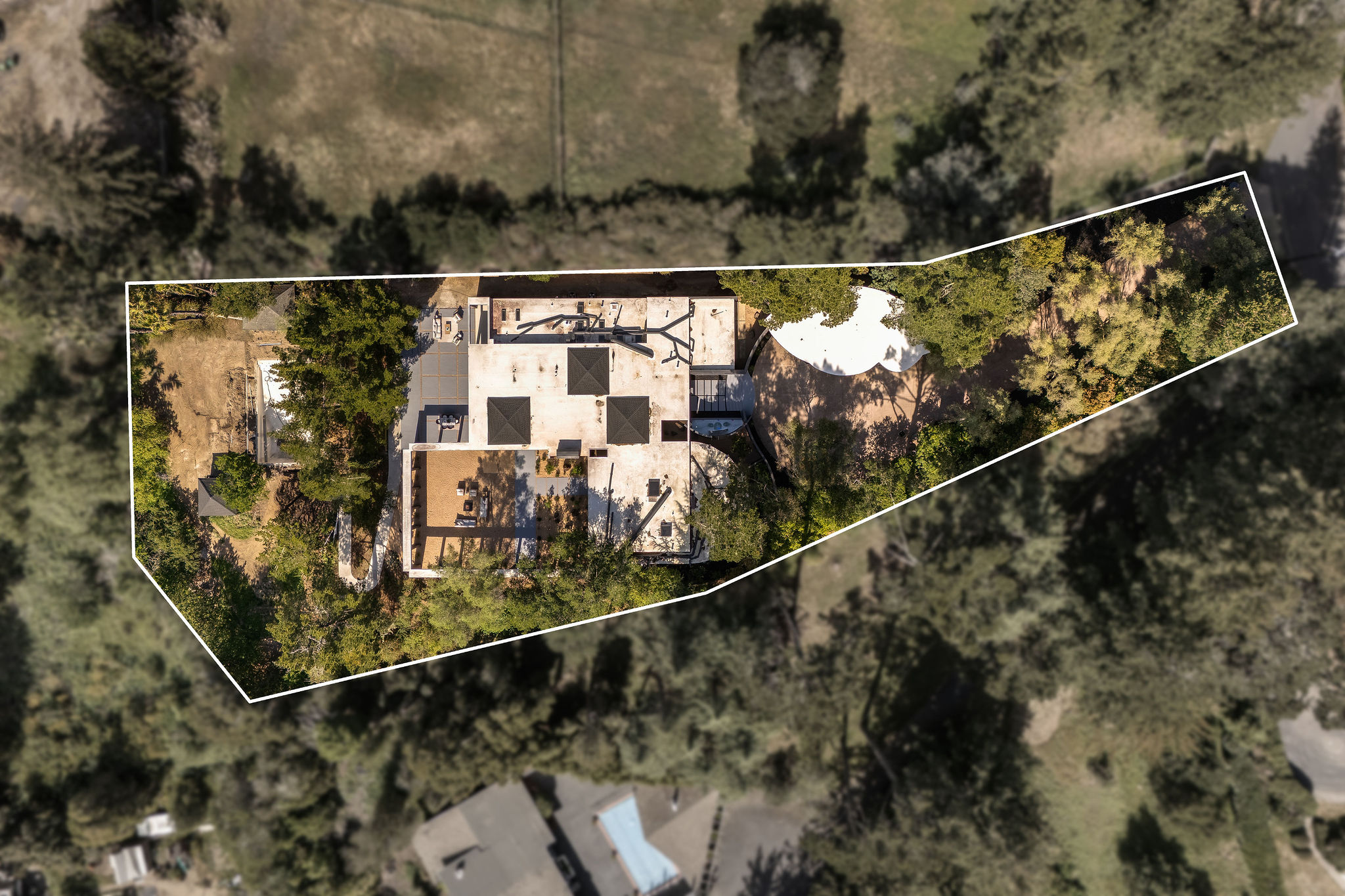  5645 Bacon Road - 物件實景