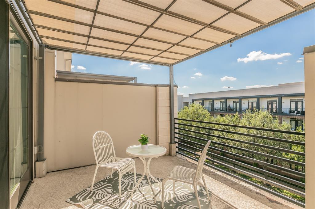 Dallas, Texas, 75204, United States, 3 Bedrooms Bedrooms, ,4 BathroomsBathrooms,Residential,For Sale,1848953