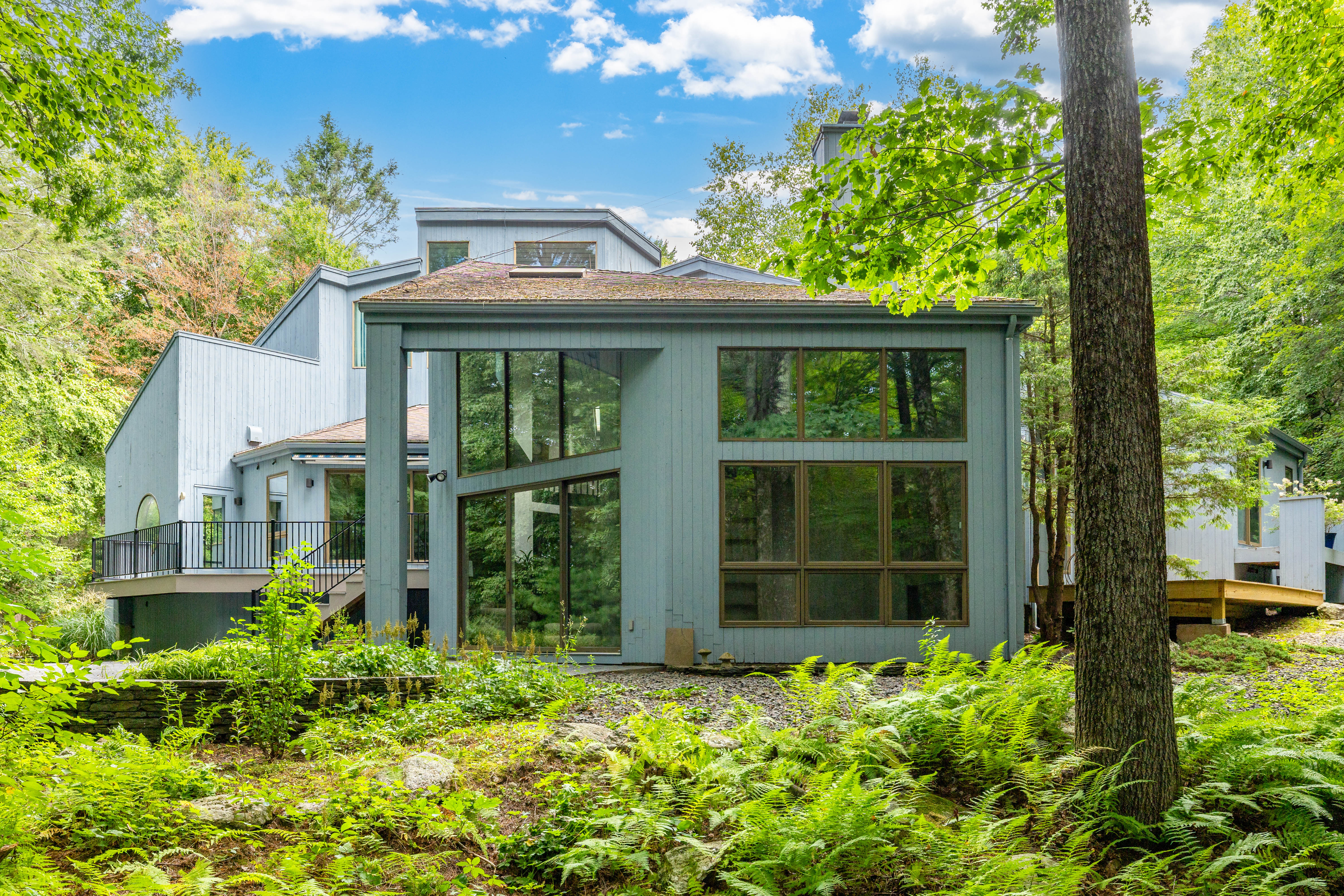  411 Cherry Brook Road - 物件實景