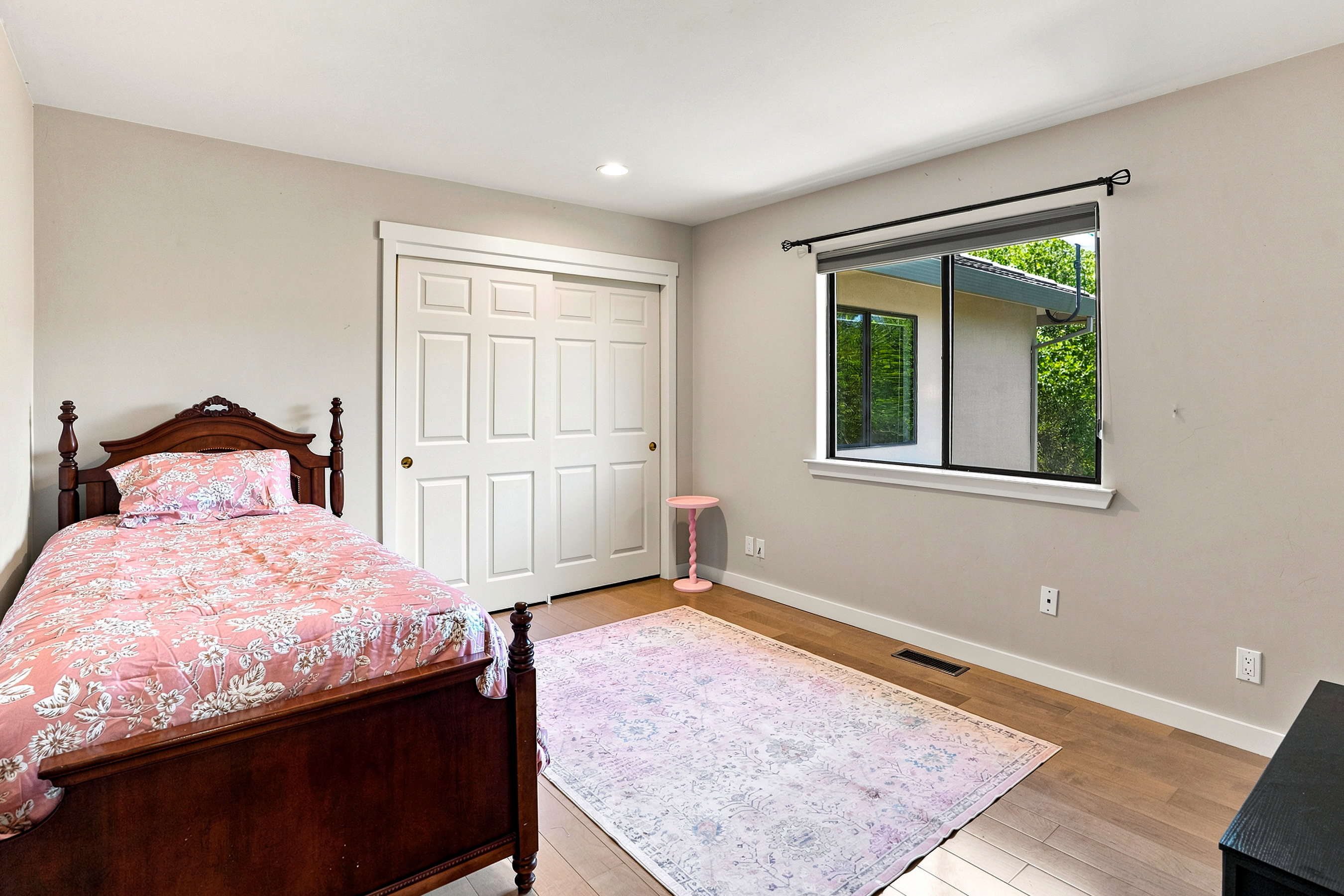  5324 Hidden Oak Court, Royal Oaks - 物件實景