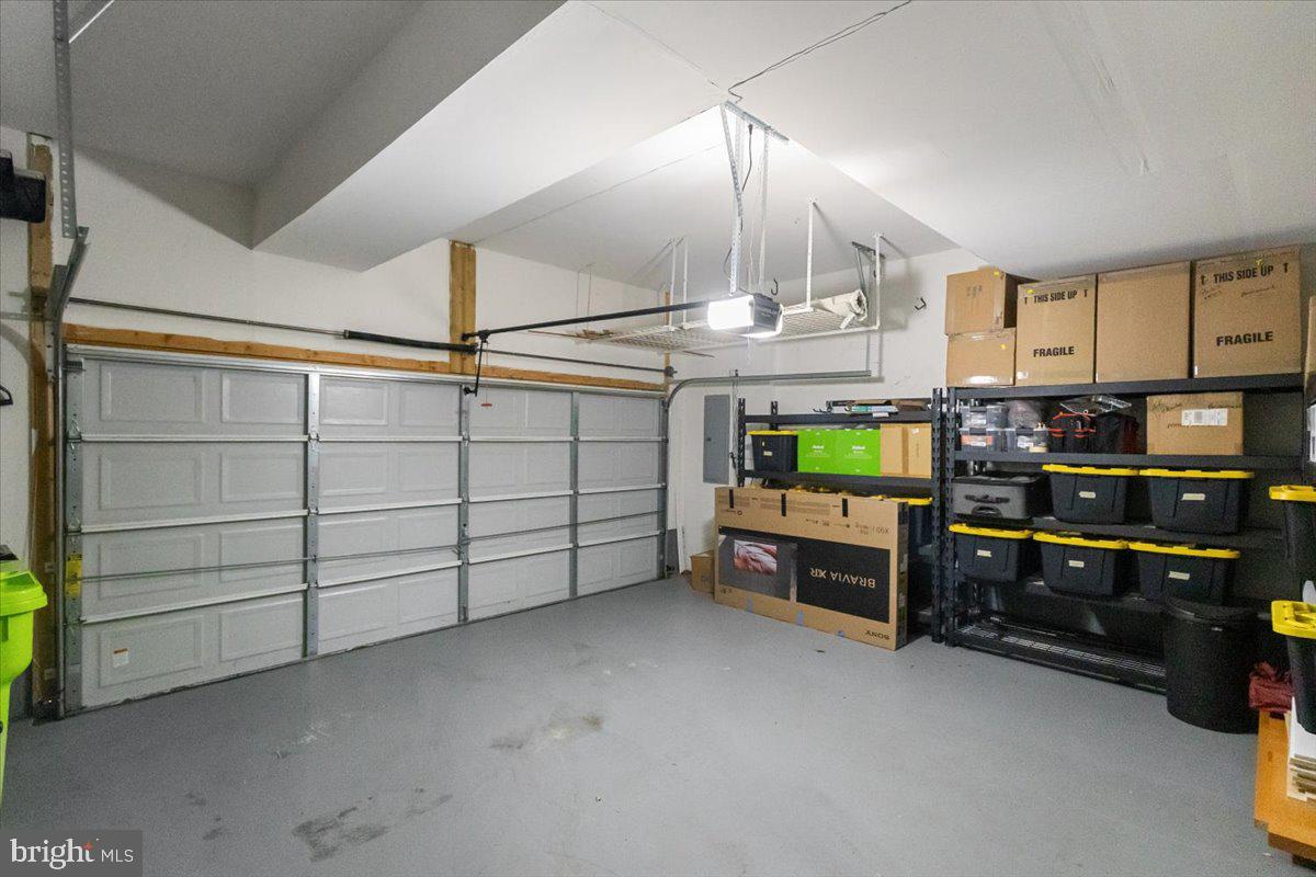 Leesburg, Virginia, 20176, United States, 3 Bedrooms Bedrooms, ,4 BathroomsBathrooms,Residential,For Sale,2003528