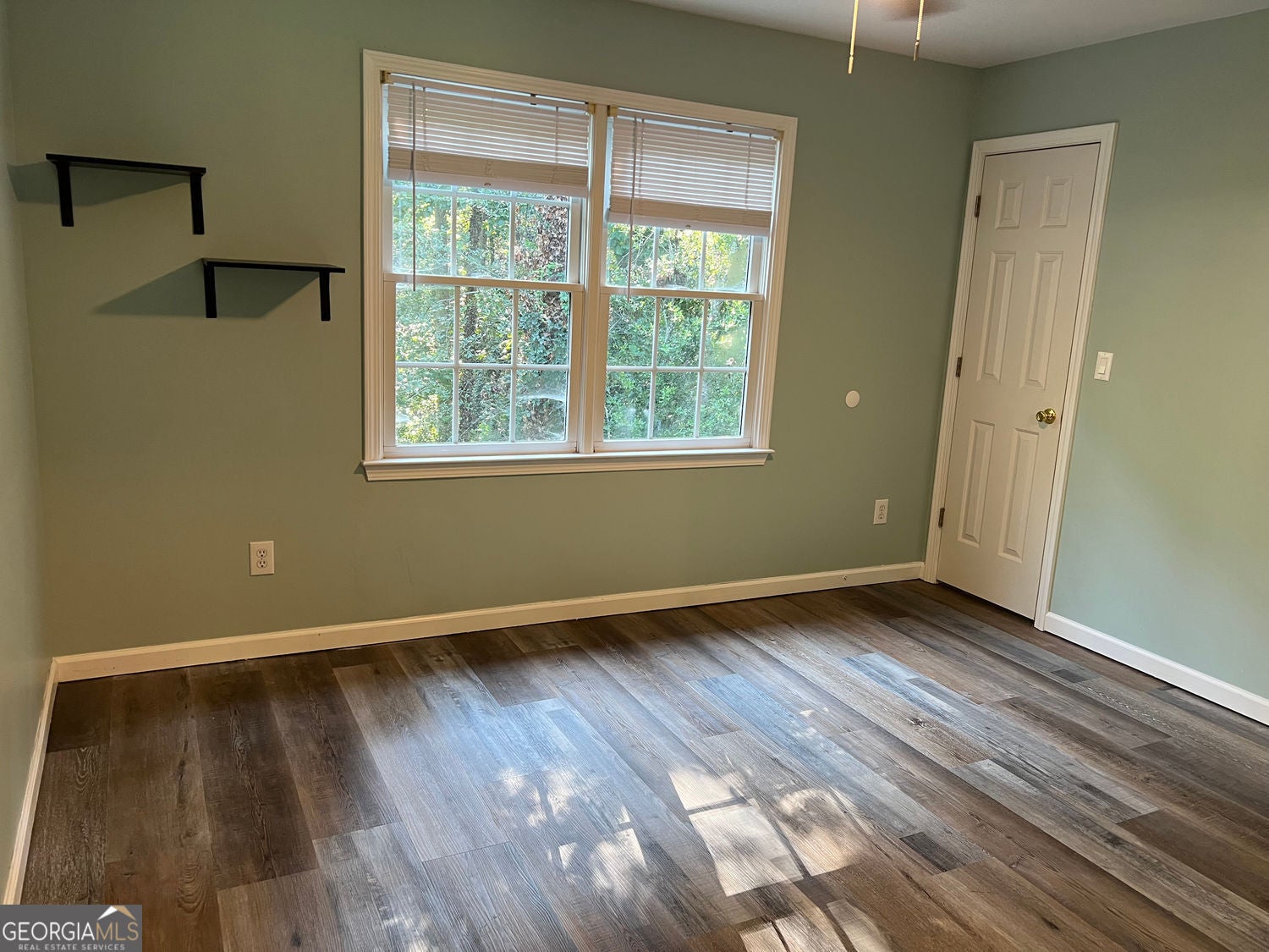 Woodstock, Georgia, 30188, United States, 4 Bedrooms Bedrooms, ,3 BathroomsBathrooms,Residential,For Sale,1914941
