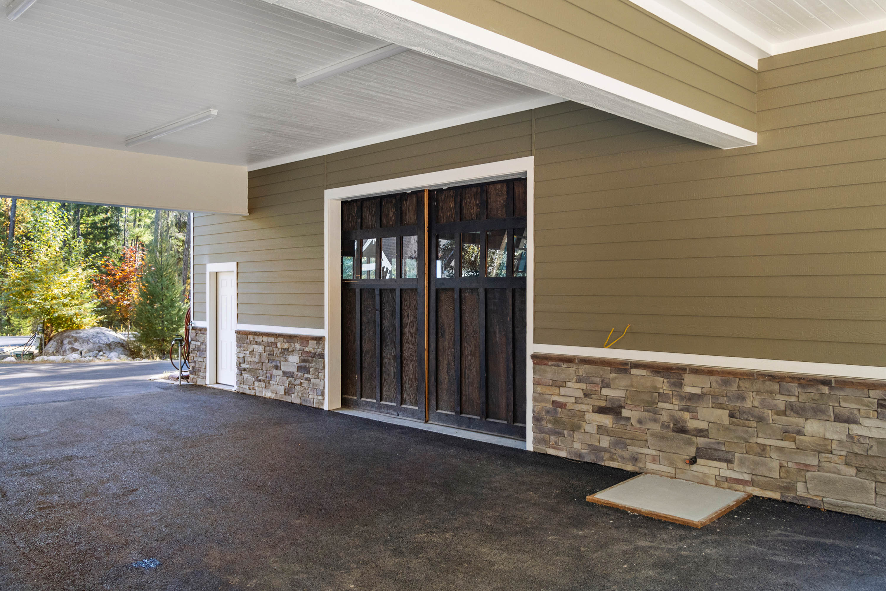 Sandpoint, Idaho, 83864, United States, 6 Bedrooms Bedrooms, ,8 BathroomsBathrooms,Residential,For Sale,1975419