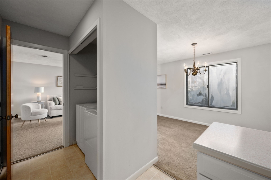 Concord, Massachusetts, 01742, United States, 2 Bedrooms Bedrooms, ,2 BathroomsBathrooms,Residential,For Sale,2000967