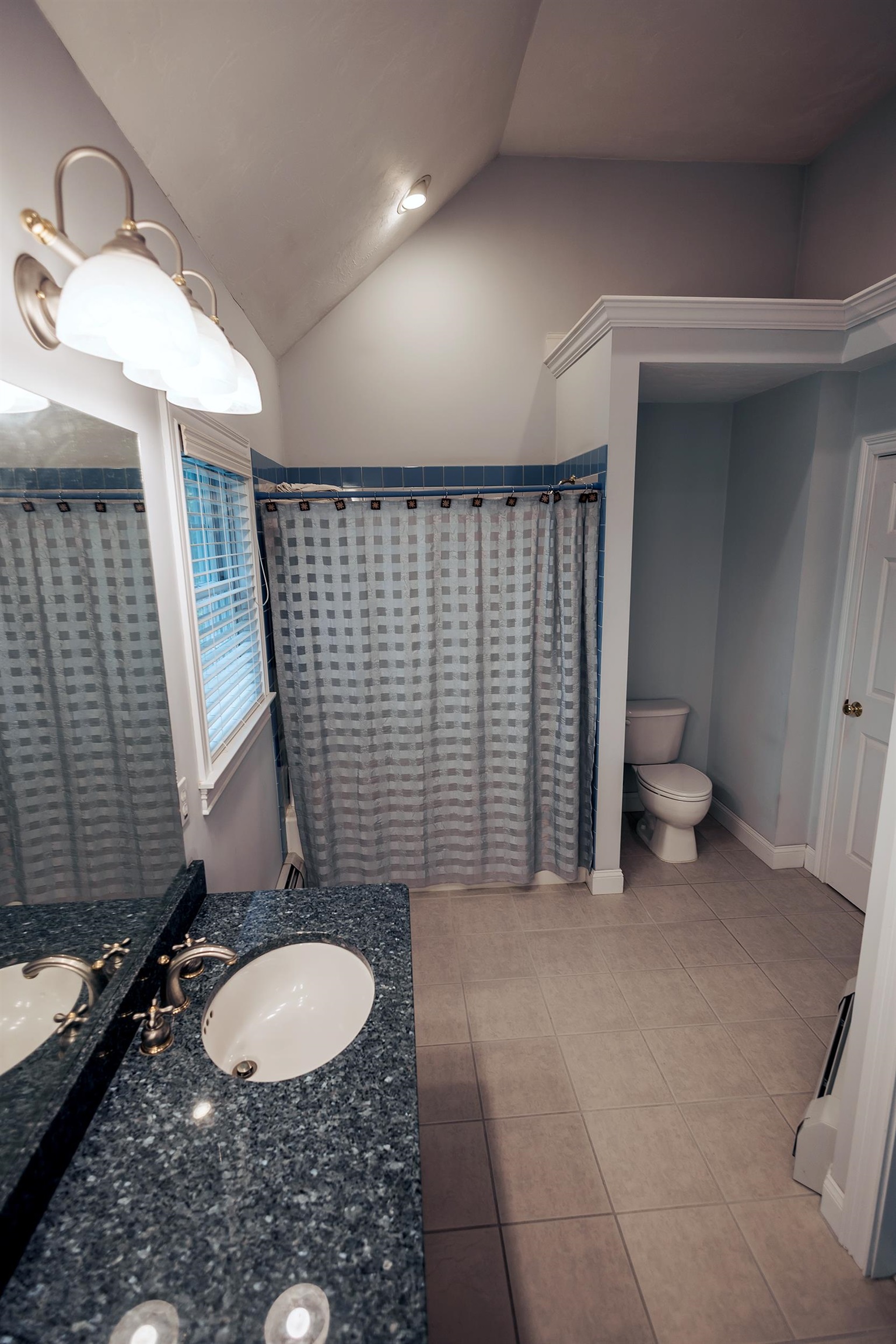 Pelham, New Hampshire, 03076, United States, 4 Bedrooms Bedrooms, ,3 BathroomsBathrooms,Residential,For Sale,1897003