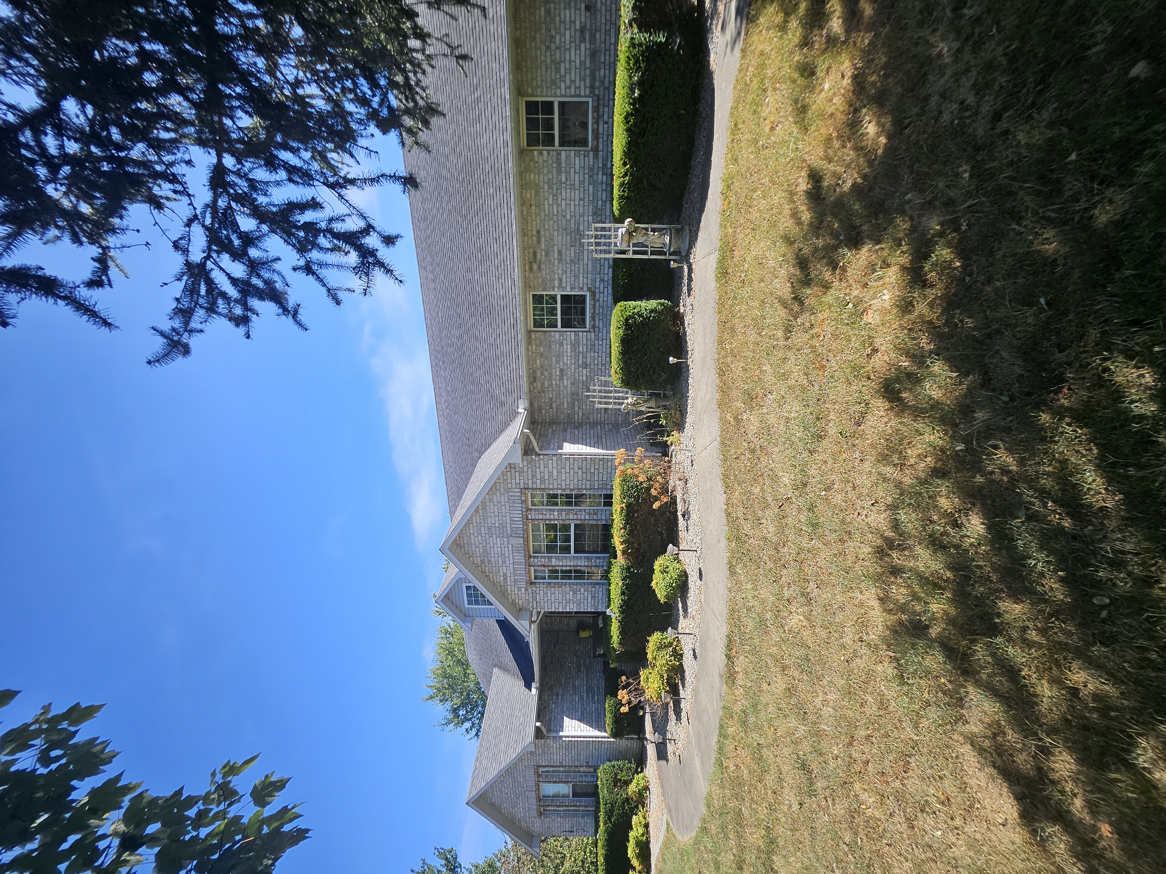 Pierce City, Missouri, 65723, United States, 5 Bedrooms Bedrooms, ,3 BathroomsBathrooms,Residential,For Sale,1984282