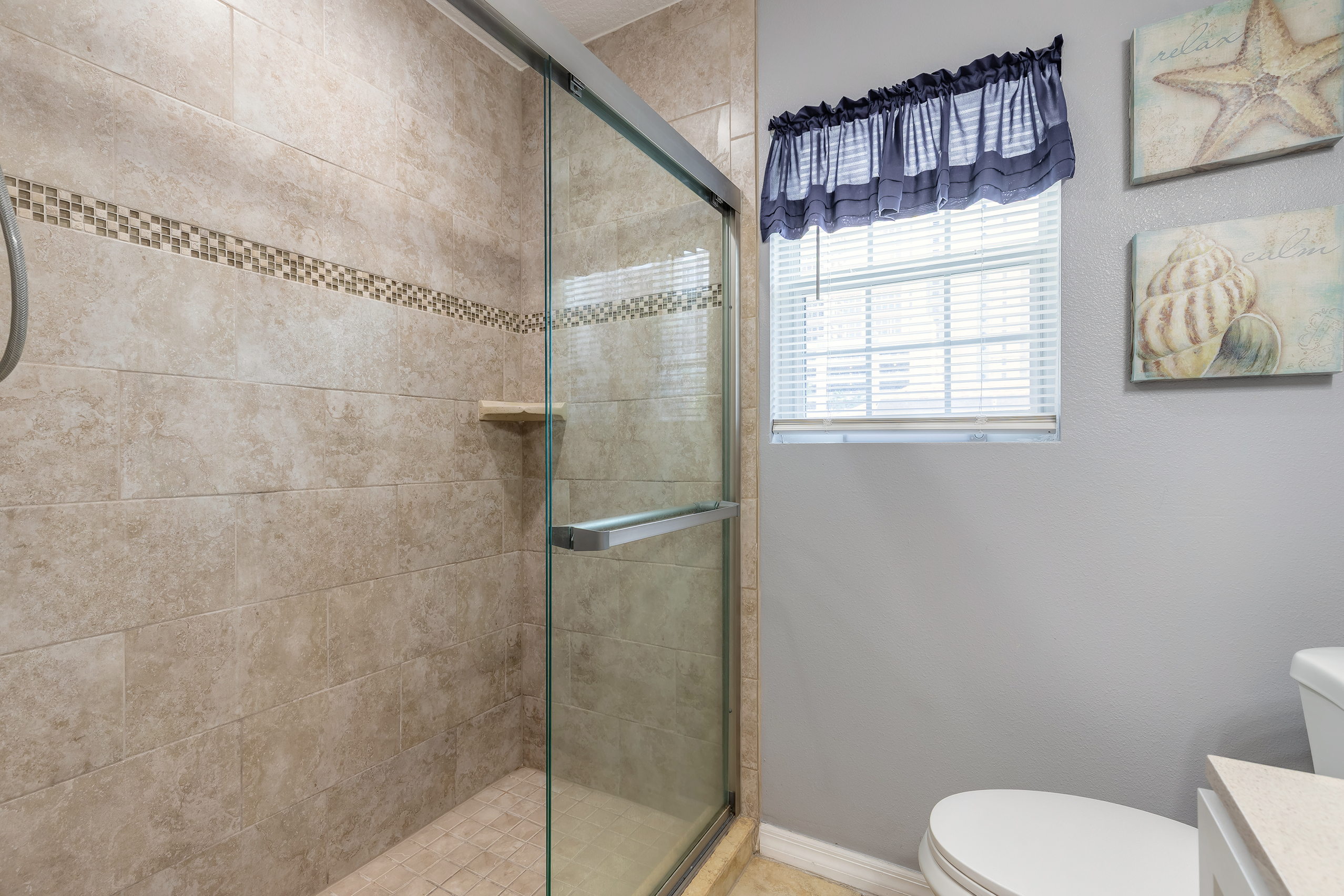 Daytona Beach, Florida, 32118, United States, 5 Bedrooms Bedrooms, ,3 BathroomsBathrooms,Residential,For Sale,1982545