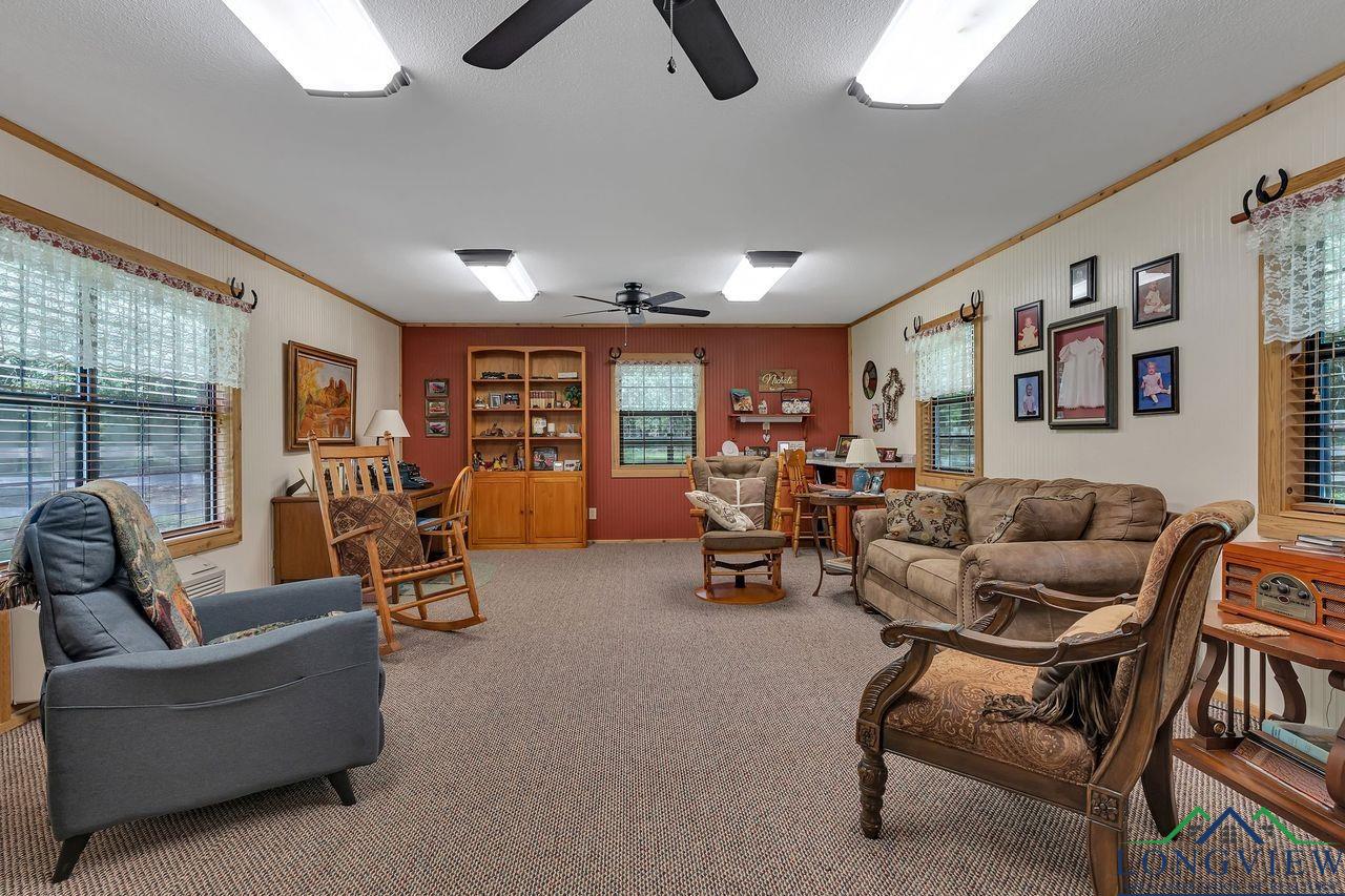 Marshall, Texas, 75672, United States, 3 Bedrooms Bedrooms, ,3 BathroomsBathrooms,Residential,For Sale,1906787