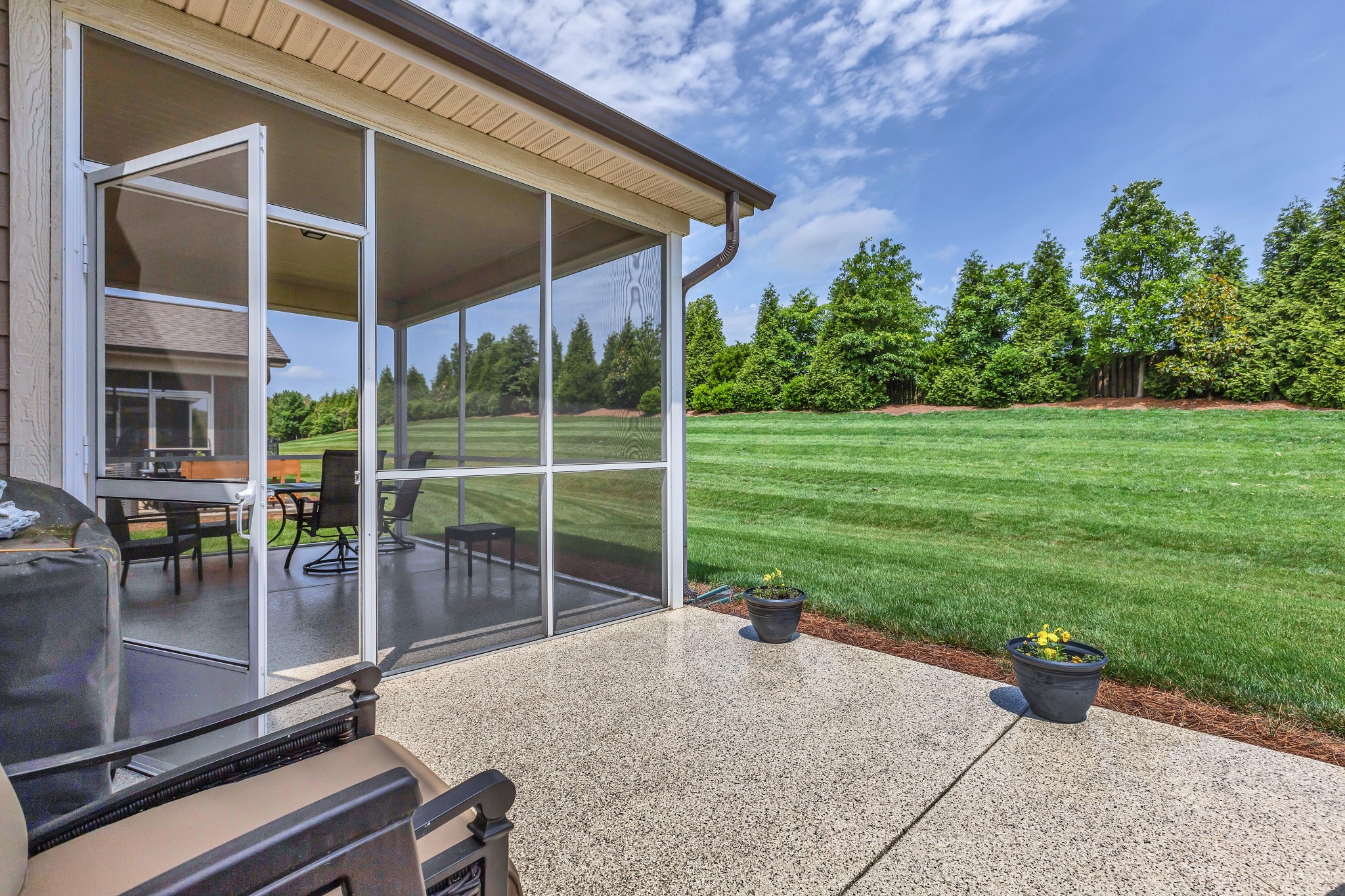 Spring Hill, Tennessee, 37174, United States, 3 Bedrooms Bedrooms, ,2 BathroomsBathrooms,Residential,For Sale,1821005