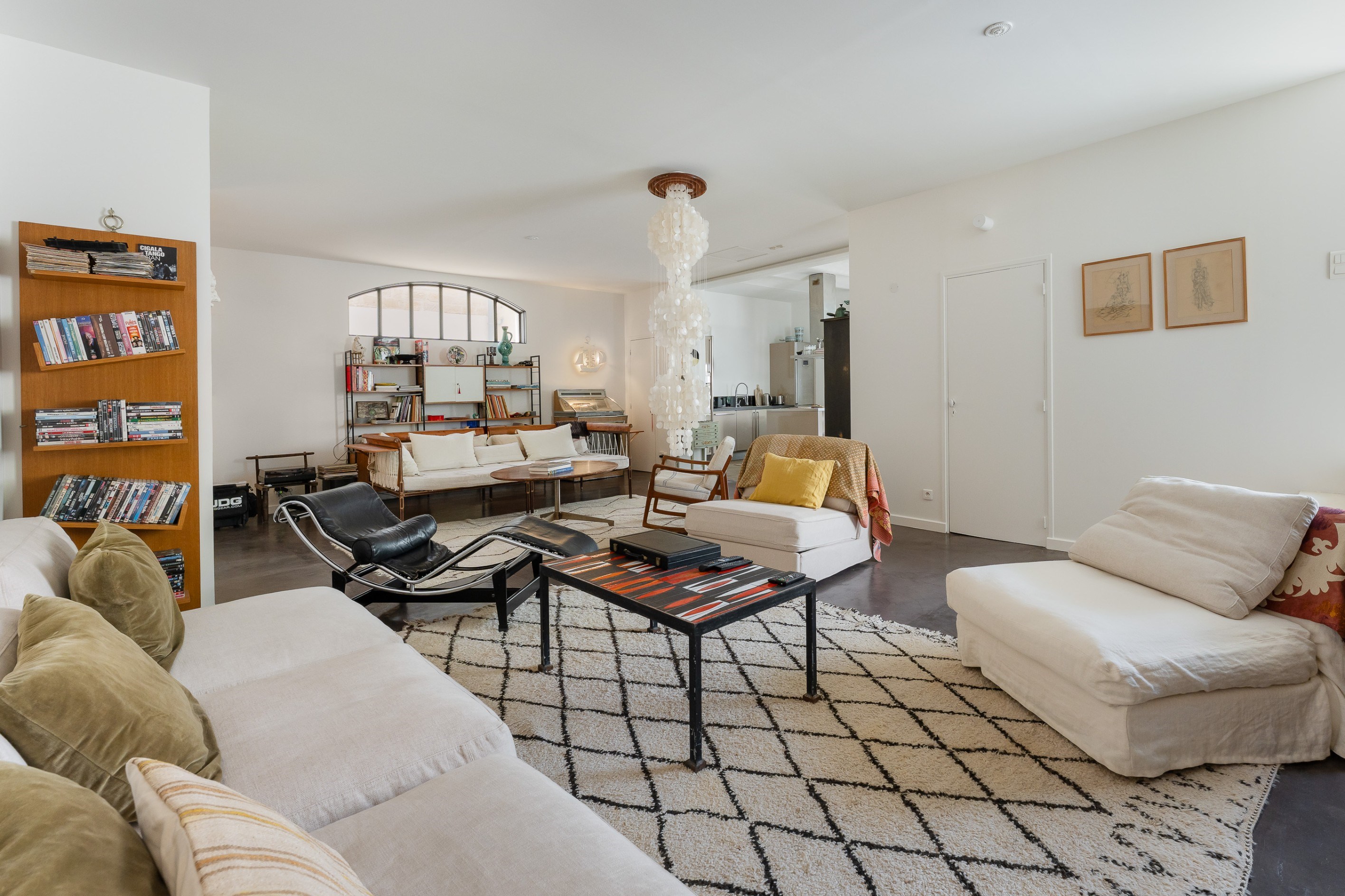  Discreet address – Elegance and serenity – 5 minutes from the beaches... - 物件實景